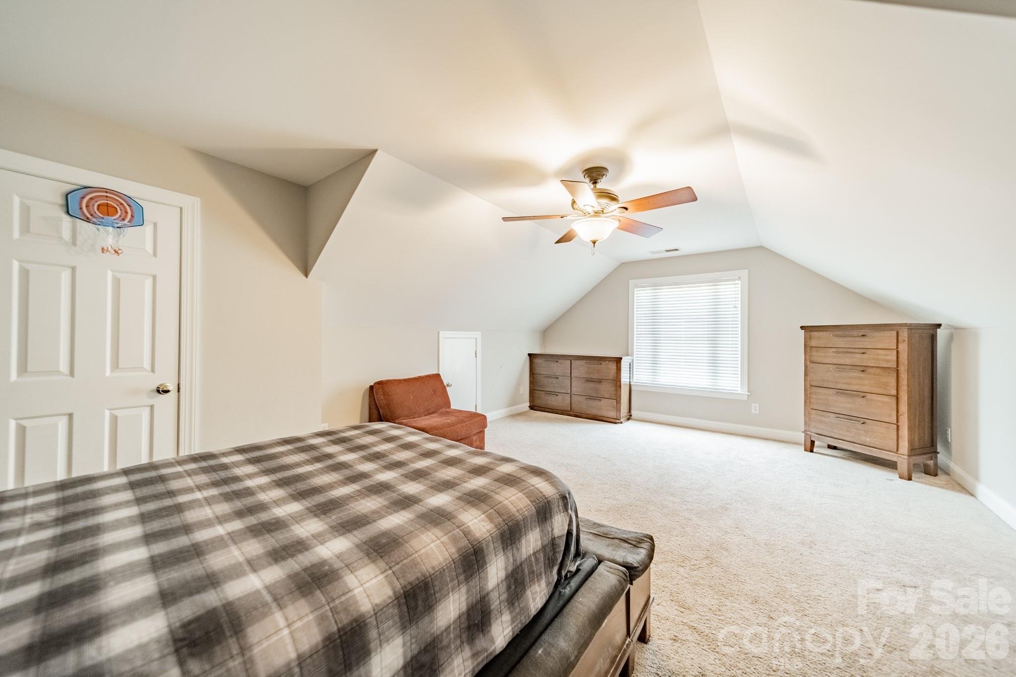 20400 Marblehead Court Property Photo 34
