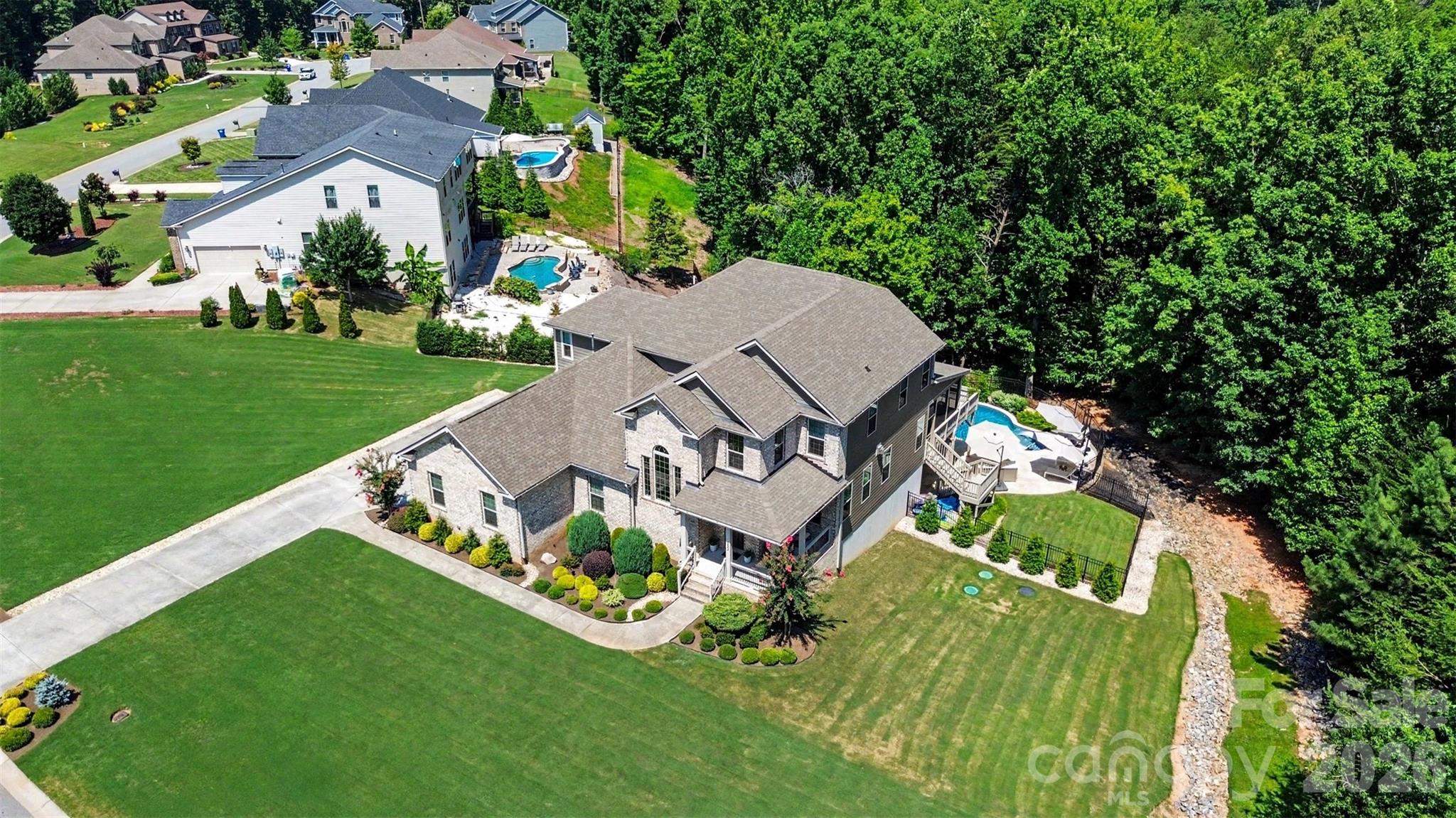 122 Campanile Drive Property Photo 4