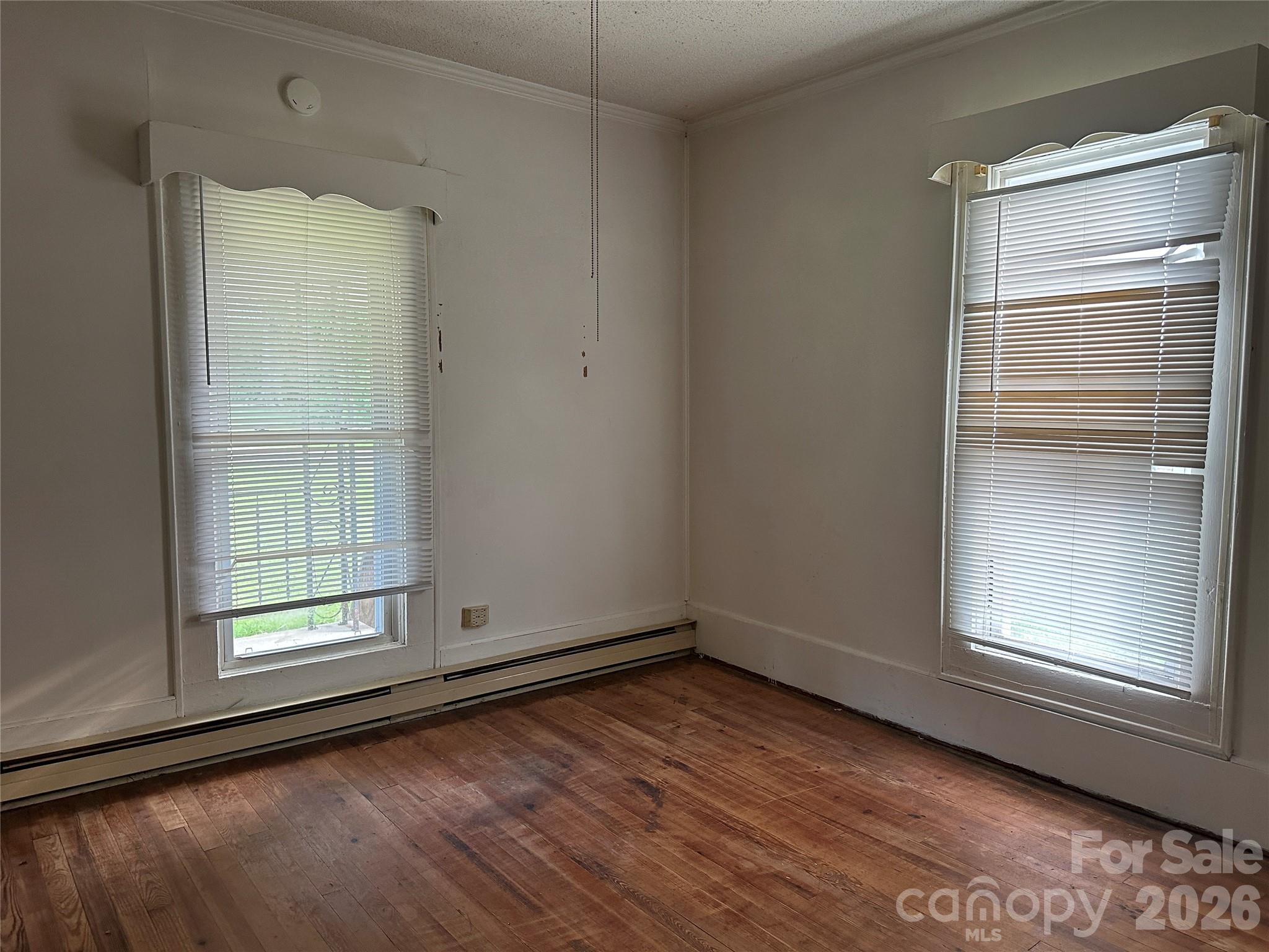 175 Grove Street Property Photo 7