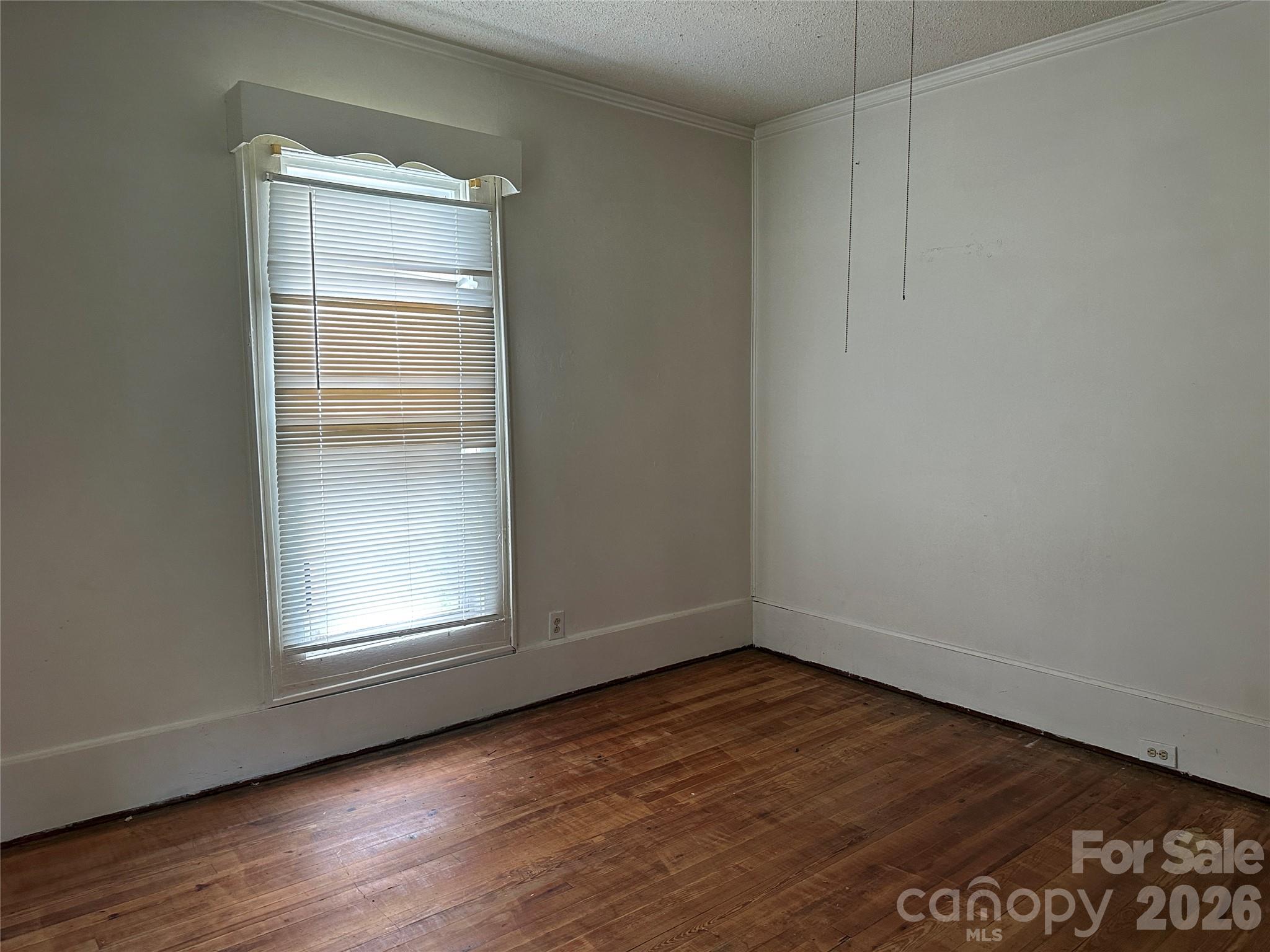 175 Grove Street Property Photo 8