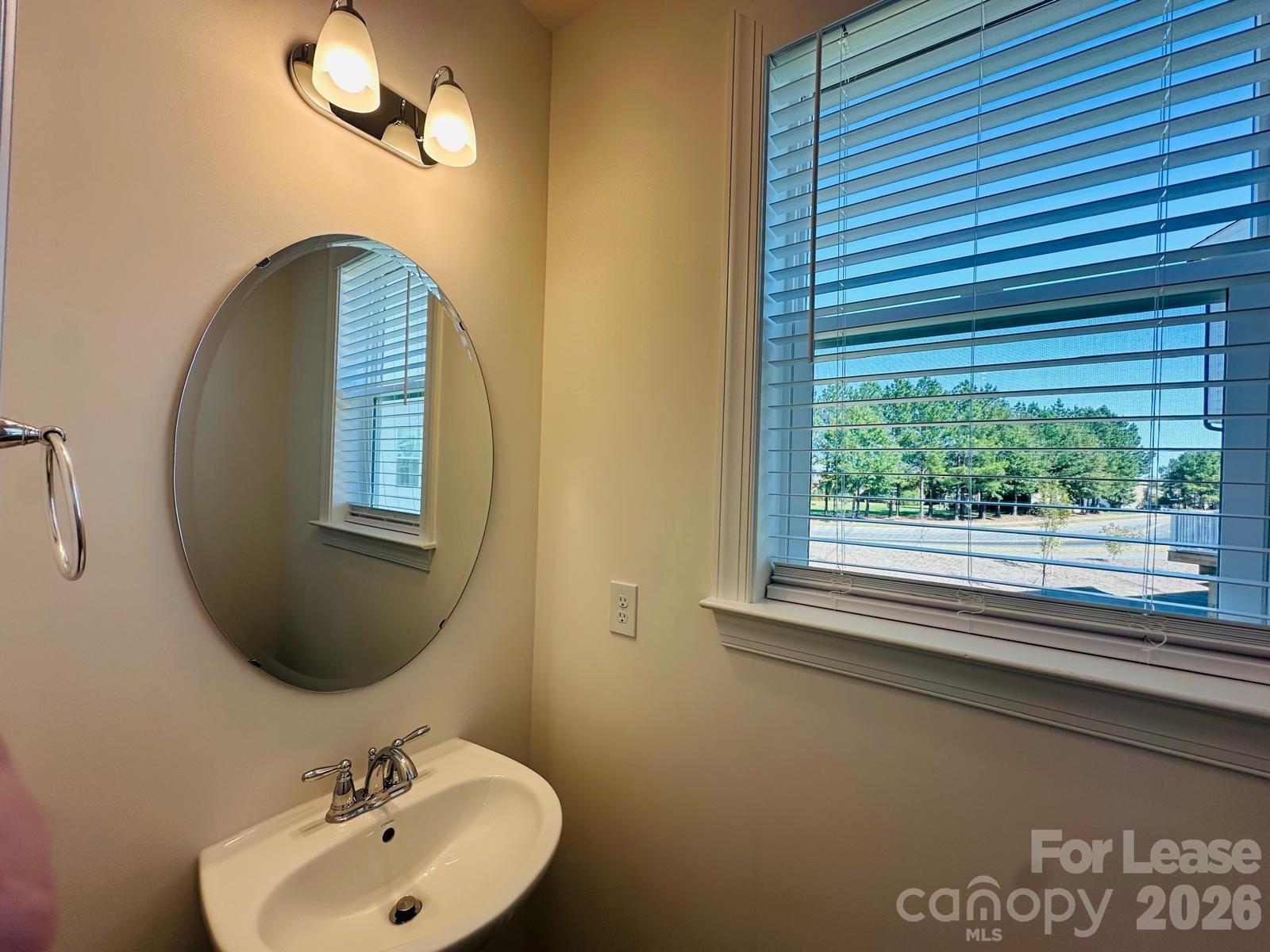 9234 Walnut Hill Road Property Photo 17