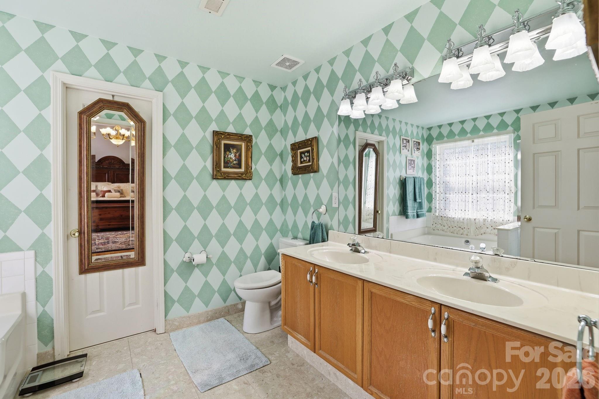 6306 Trevor Simpson Drive Property Photo 27