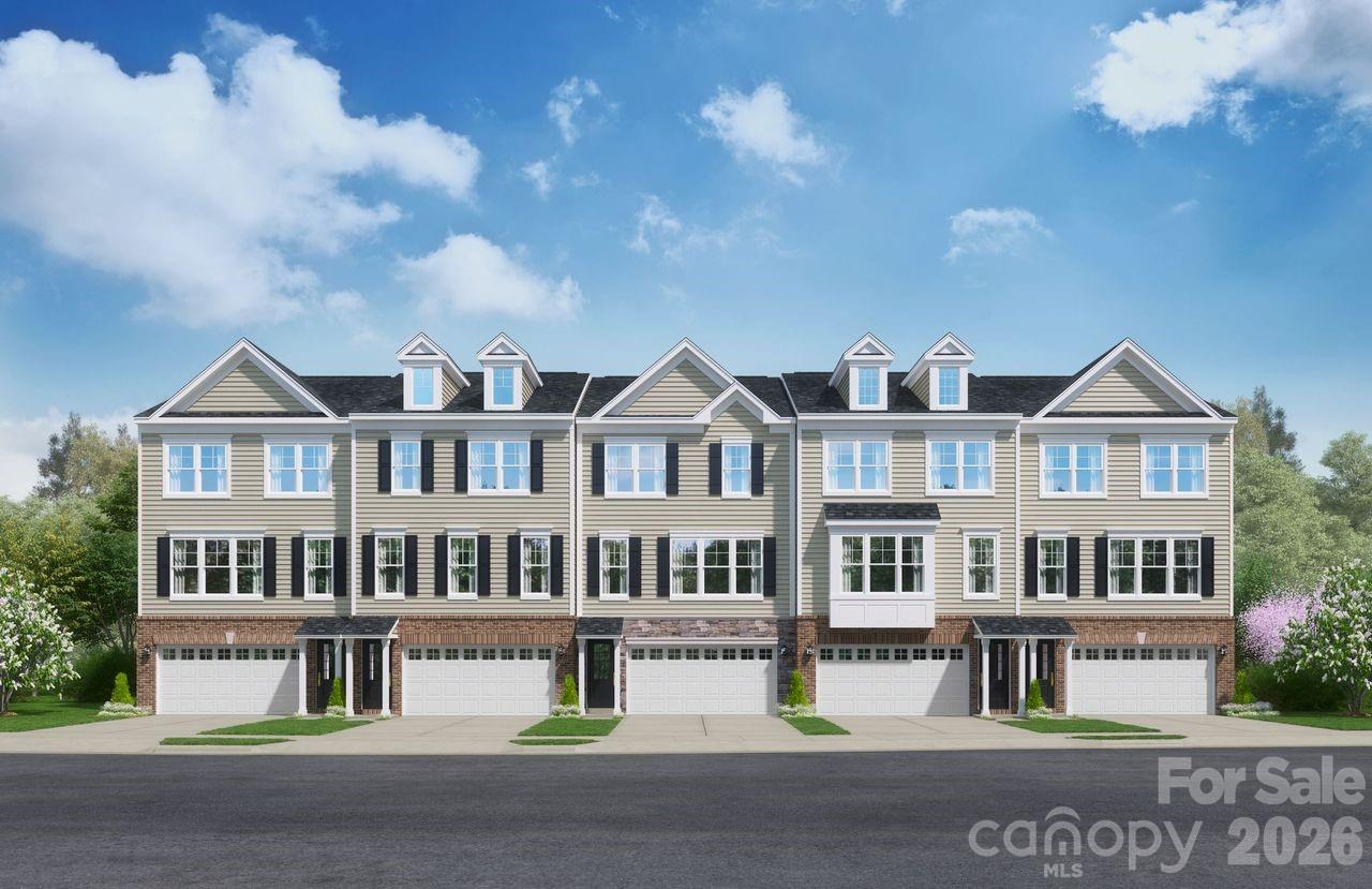 1107 Mossy Glade Road Property Photo 1