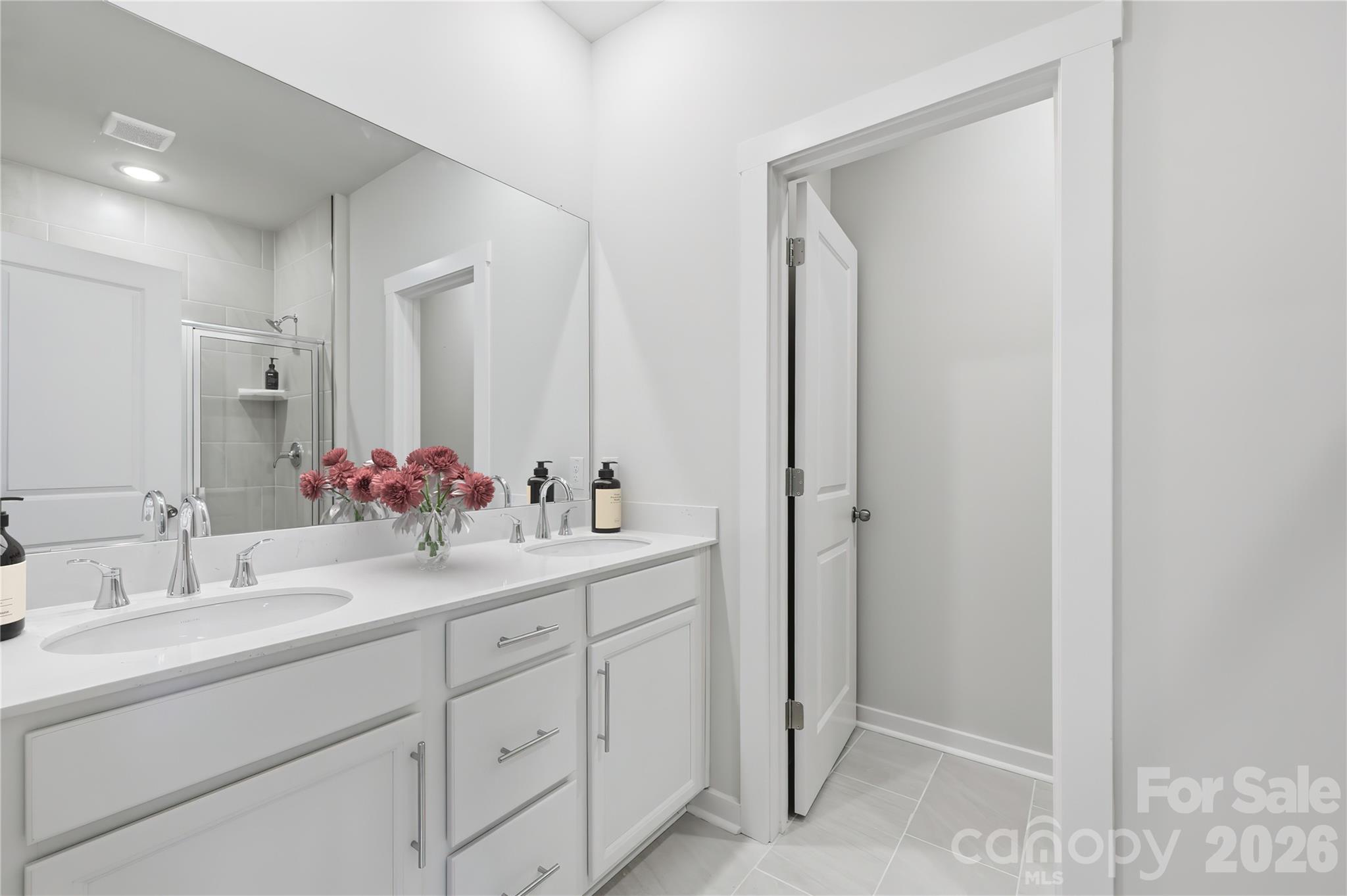 1107 Mossy Glade Road Property Photo 7