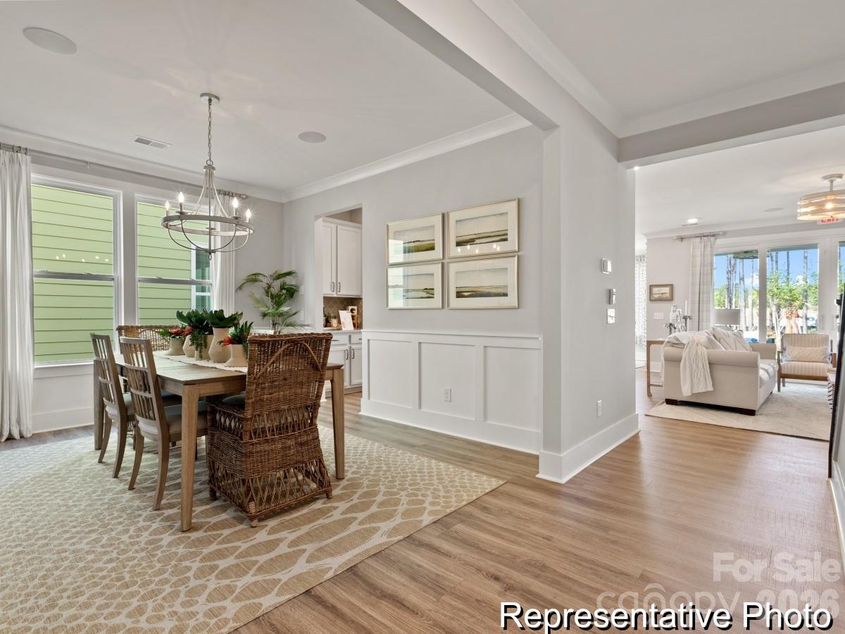 1861 Climbing Rose Court 18 Property Photo 10