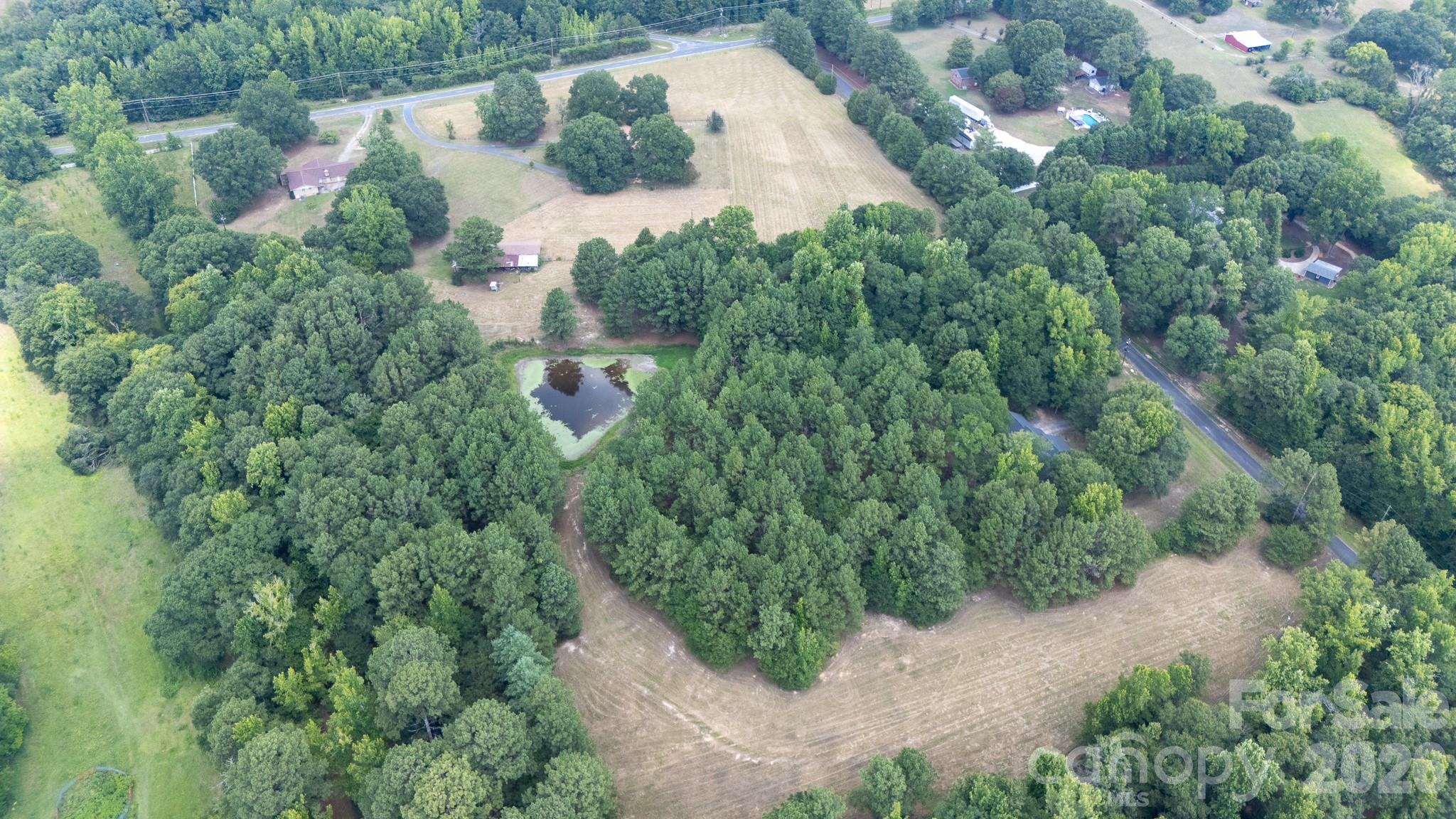 410 Ole Simpson Place Property Photo 1