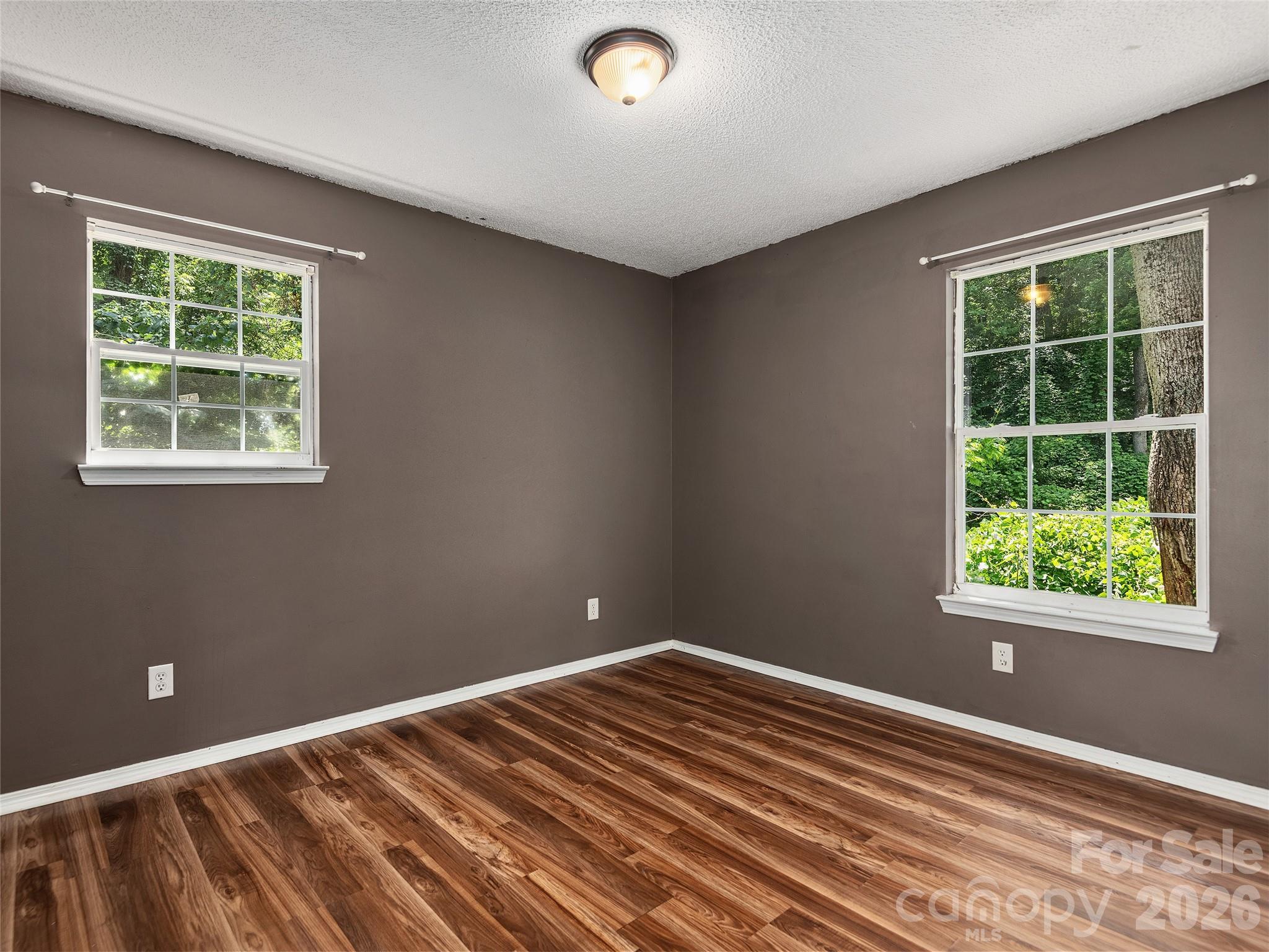 321 Virginia Avenue Property Photo 11