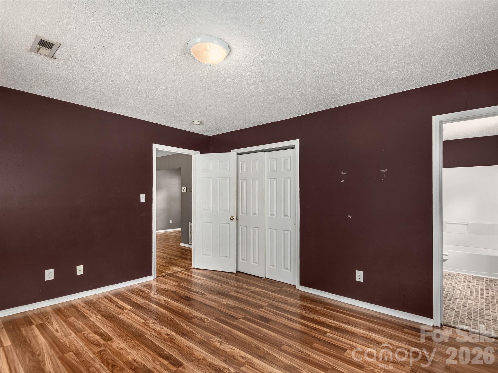 321 Virginia Avenue Property Photo 12