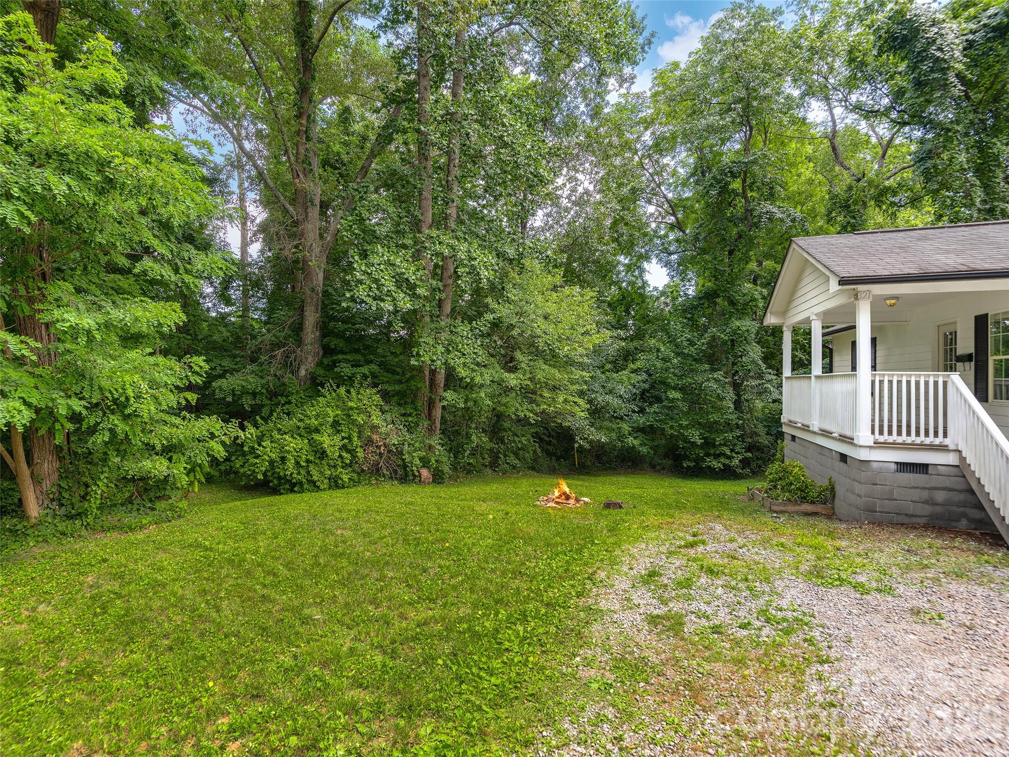 321 Virginia Avenue Property Photo 15