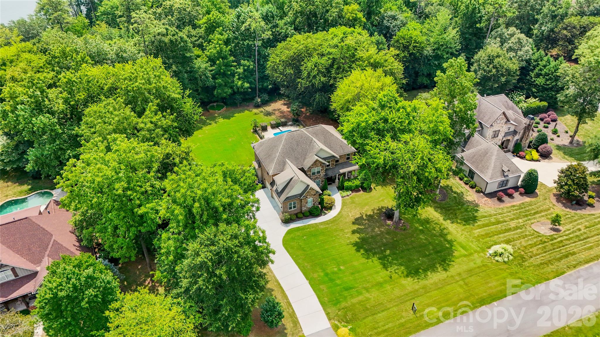 314 Stone Cliff Lane Property Photo 1