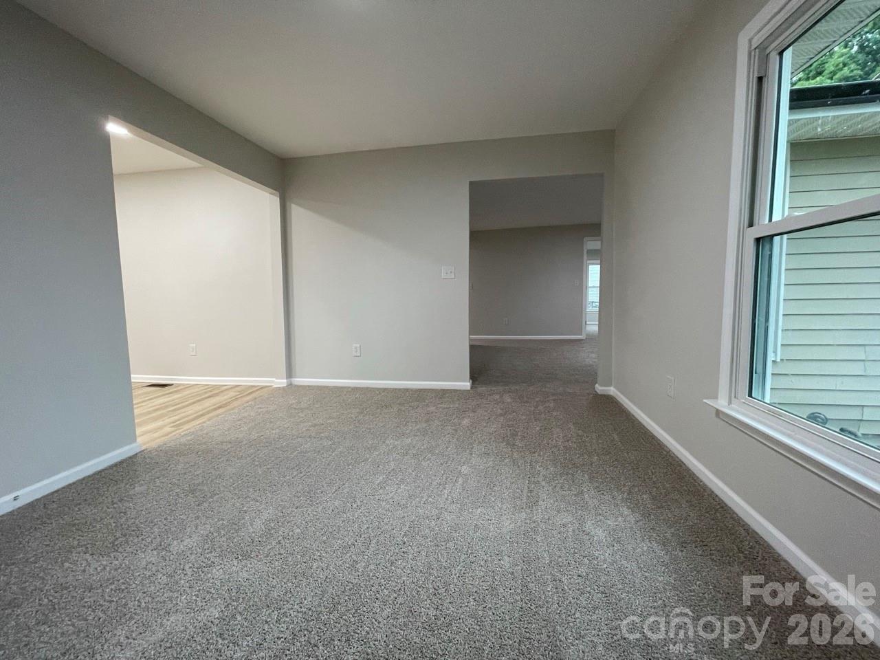 1617 W 4th Avenue Property Photo 16