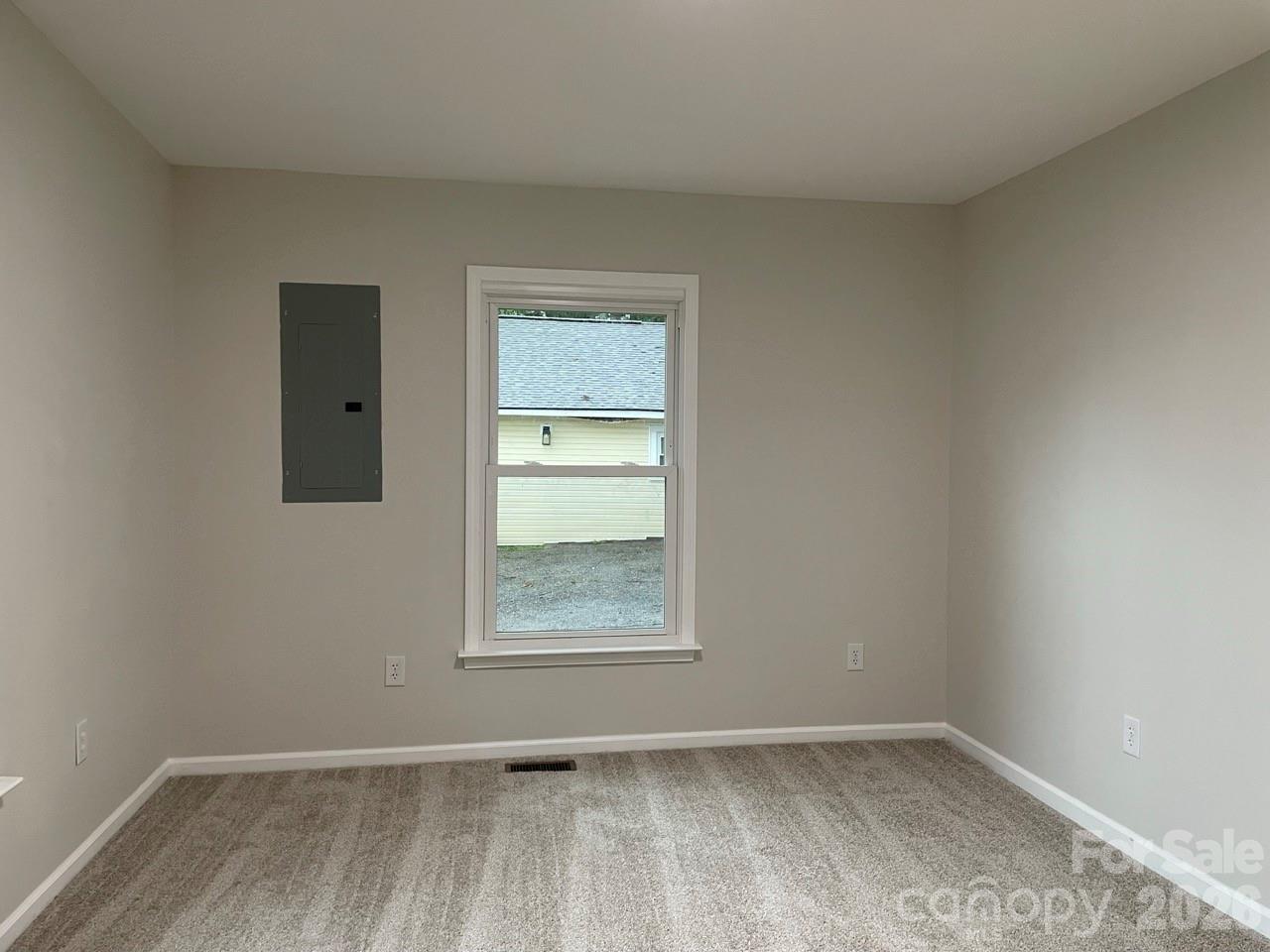 1617 W 4th Avenue Property Photo 17