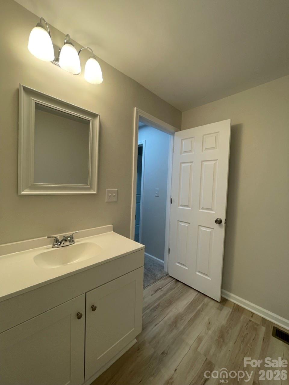 1617 W 4th Avenue Property Photo 26