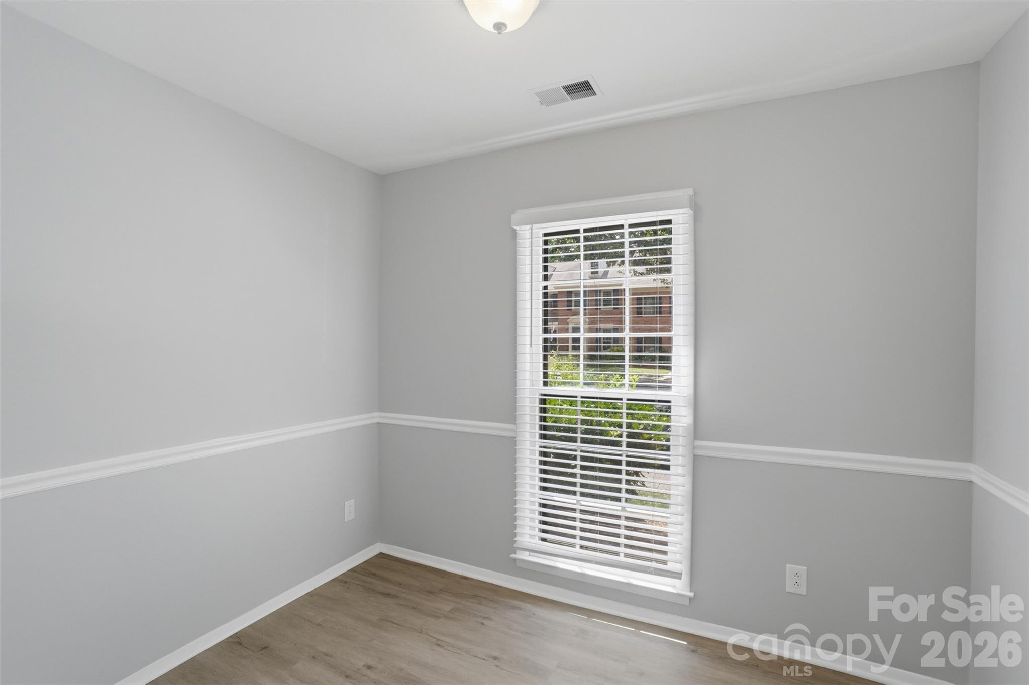 9020 Nolley Court D Property Photo 6