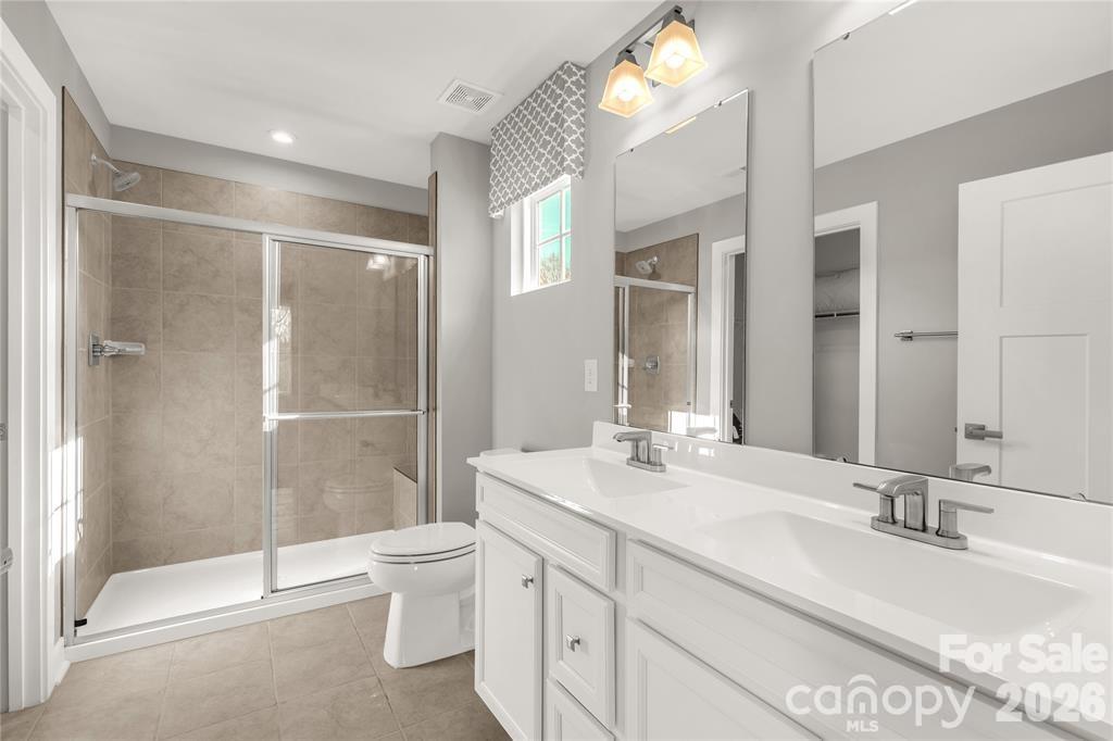 139 Commerce Boulevard Property Photo 7