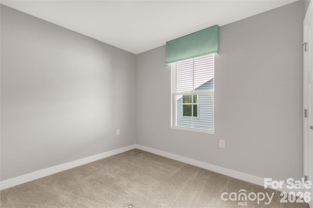 139 Commerce Boulevard Property Photo 11