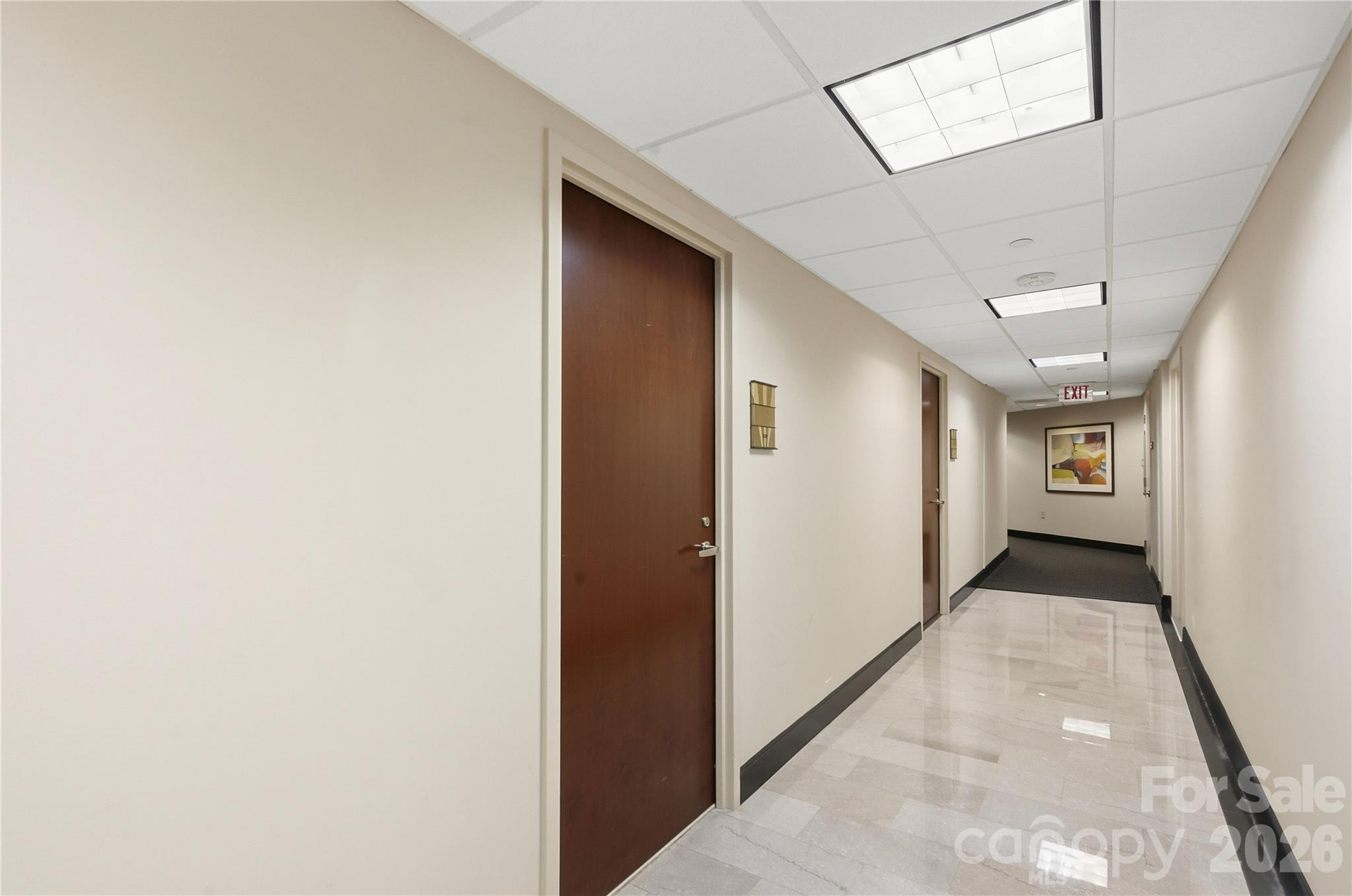 112 S Tryon Street 1570 Property Photo 9