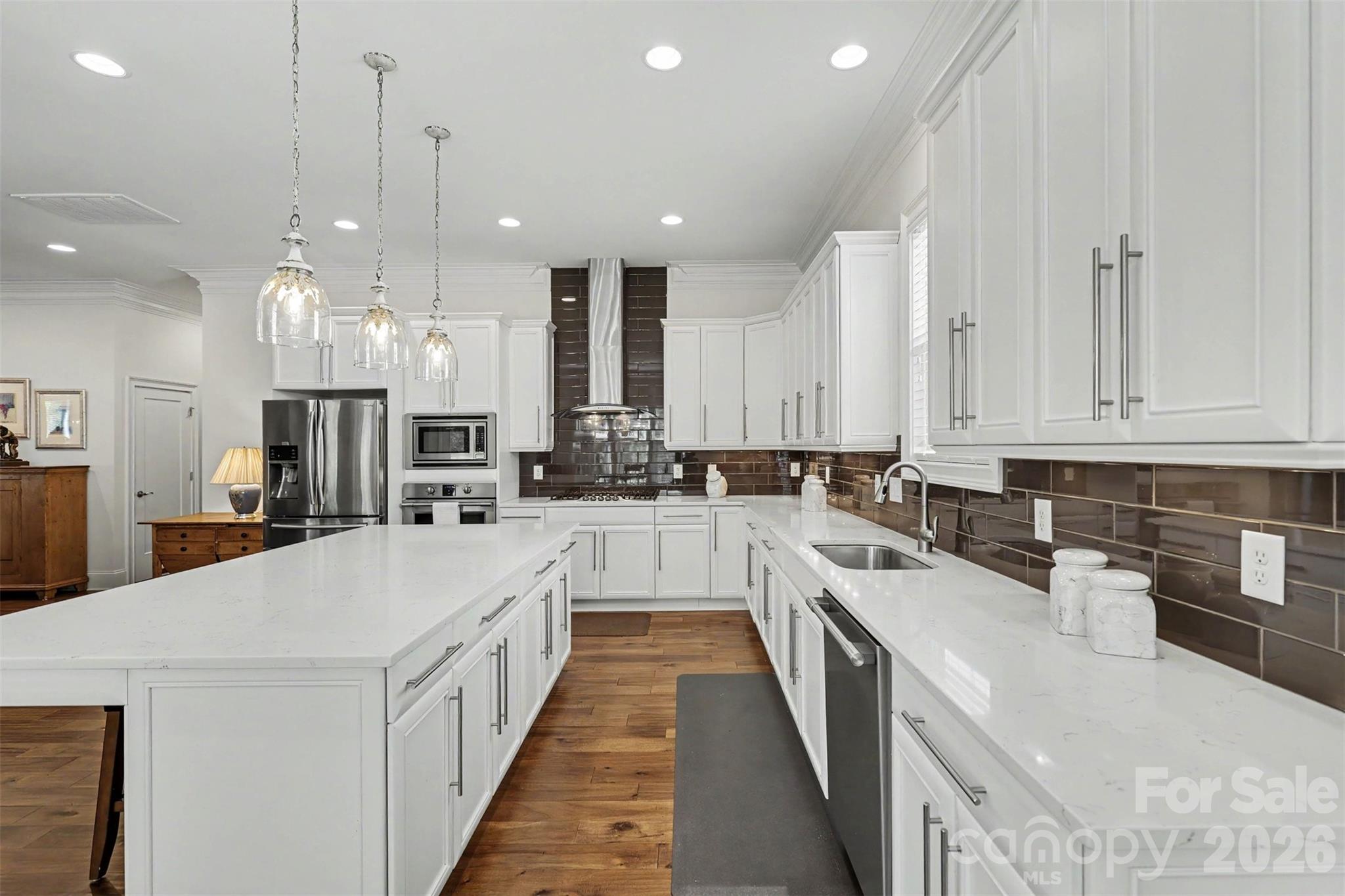 325 Sensibility Circle Property Photo 13