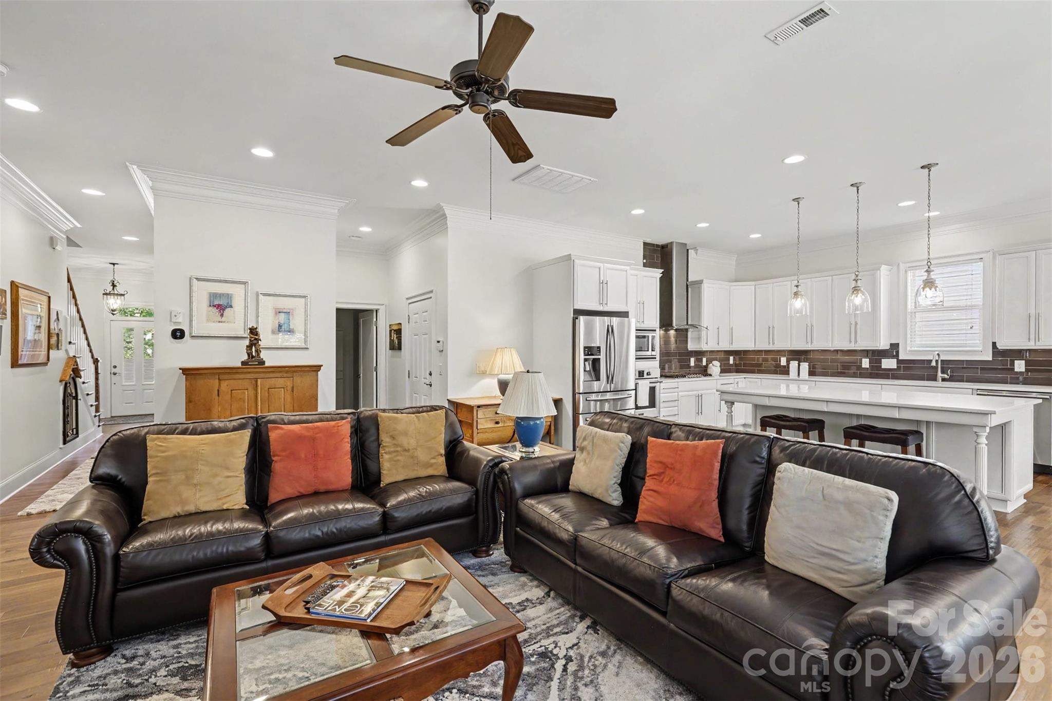 325 Sensibility Circle Property Photo 18