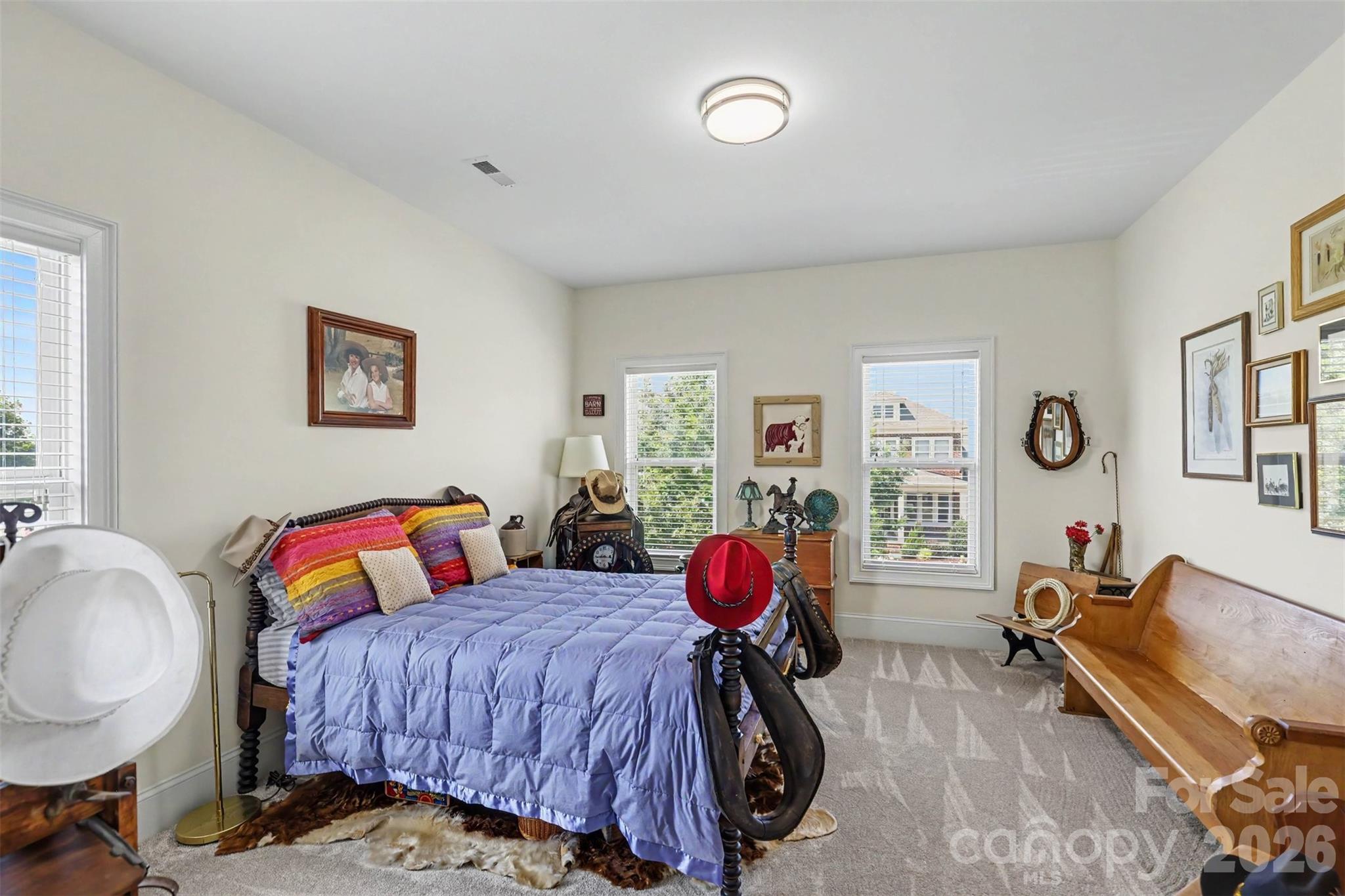 325 Sensibility Circle Property Photo 34