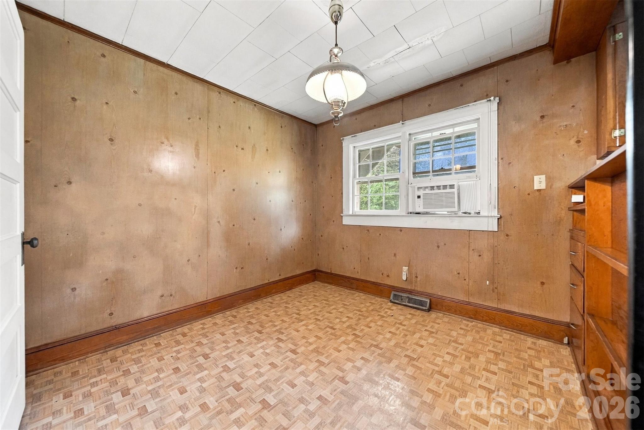 2529 Morganton Boulevard Property Photo 9