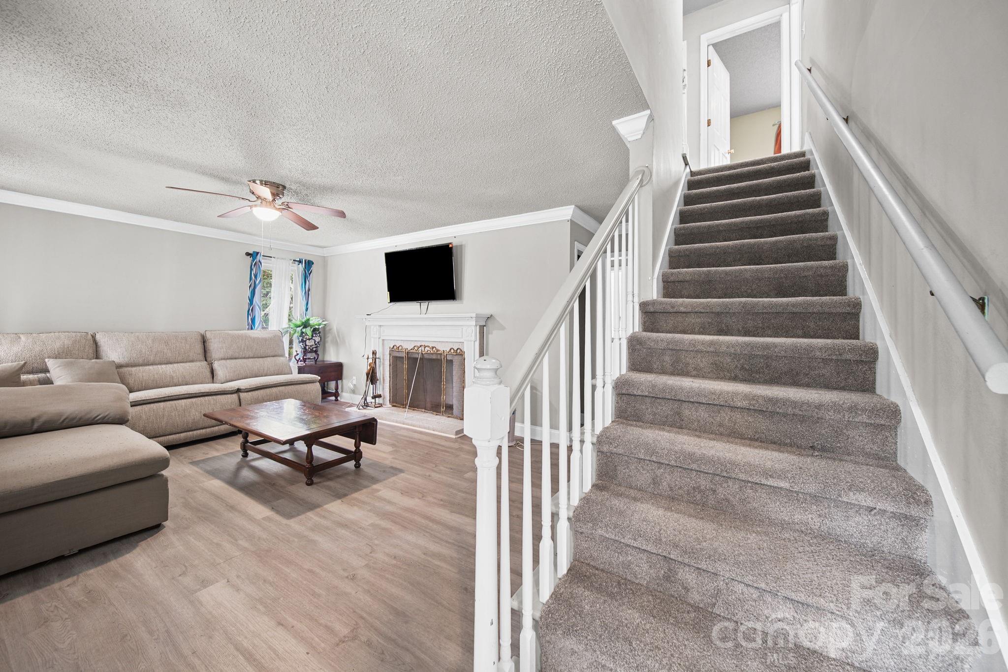 261 Lakeside Drive Property Photo 15