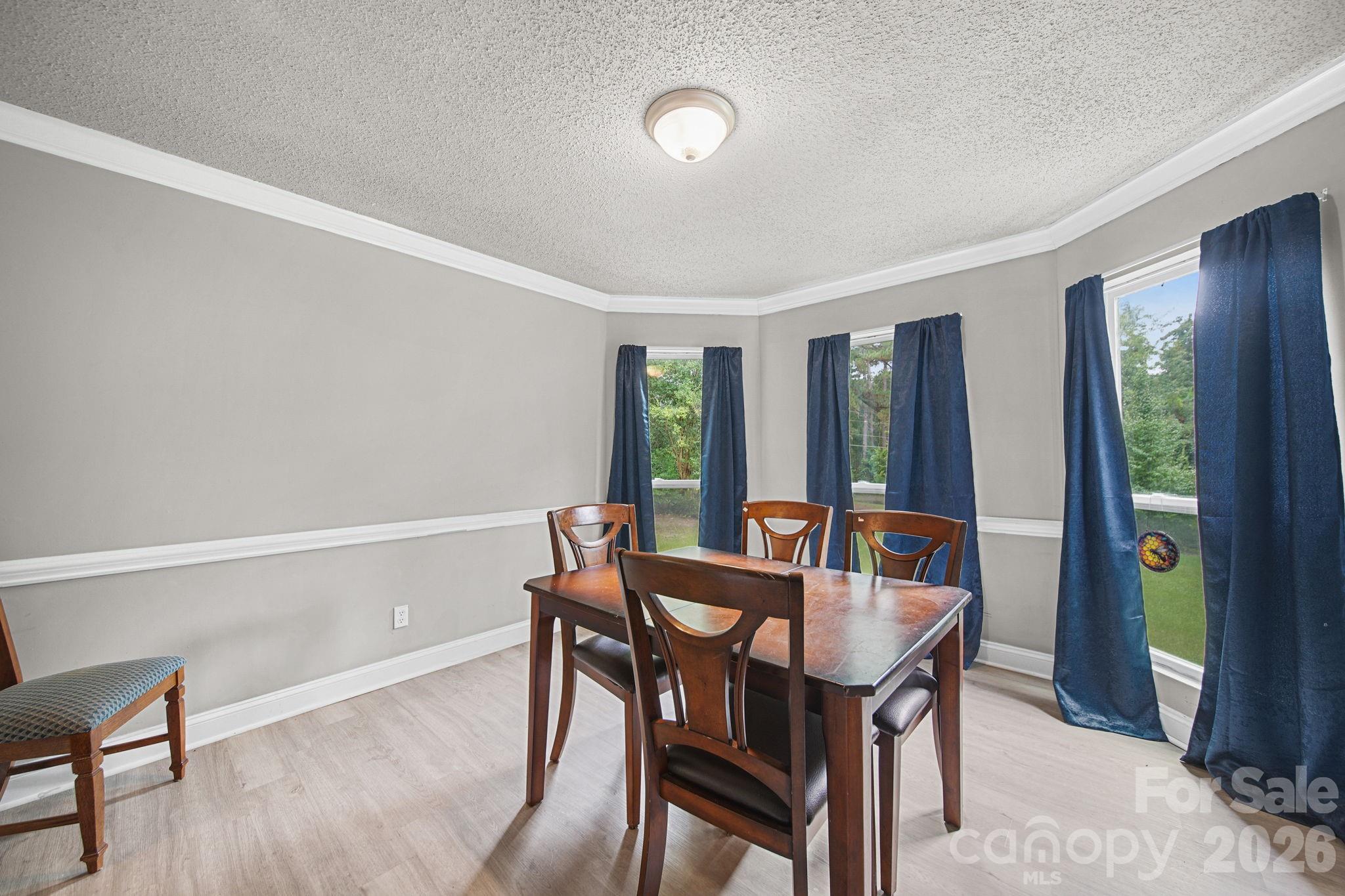 261 Lakeside Drive Property Photo 21