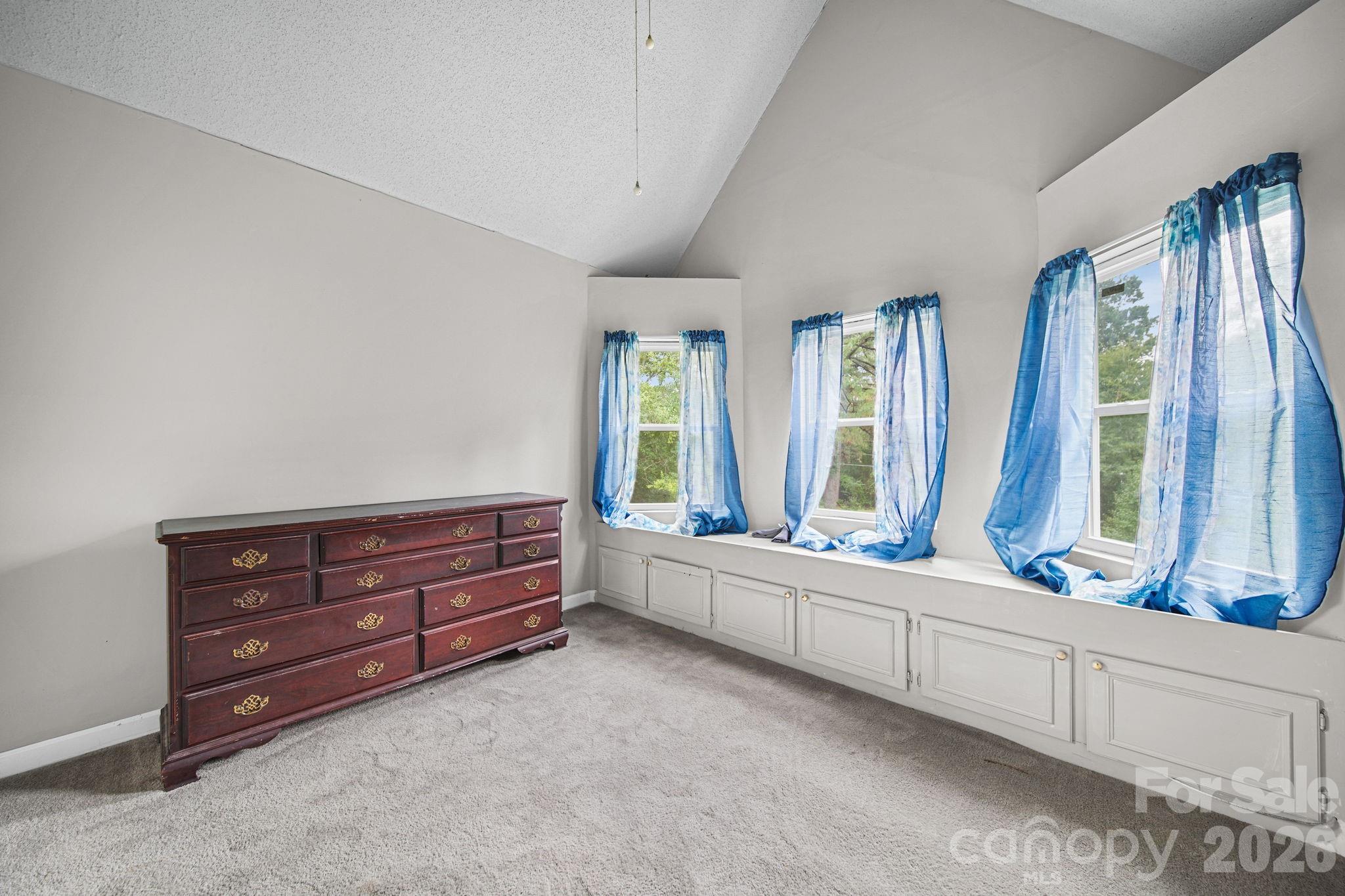 261 Lakeside Drive Property Photo 25