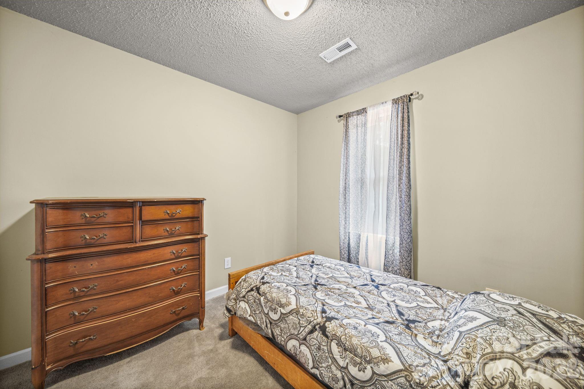 261 Lakeside Drive Property Photo 30
