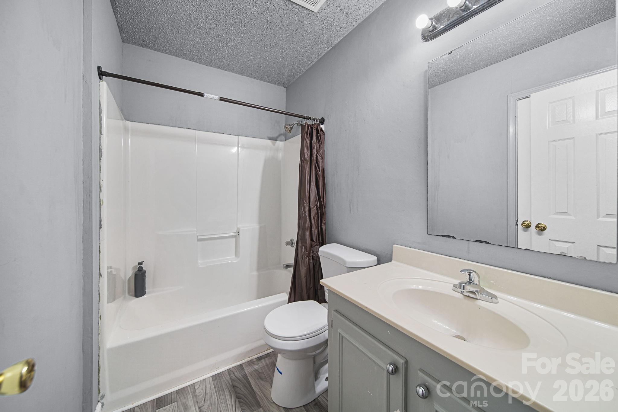 261 Lakeside Drive Property Photo 33