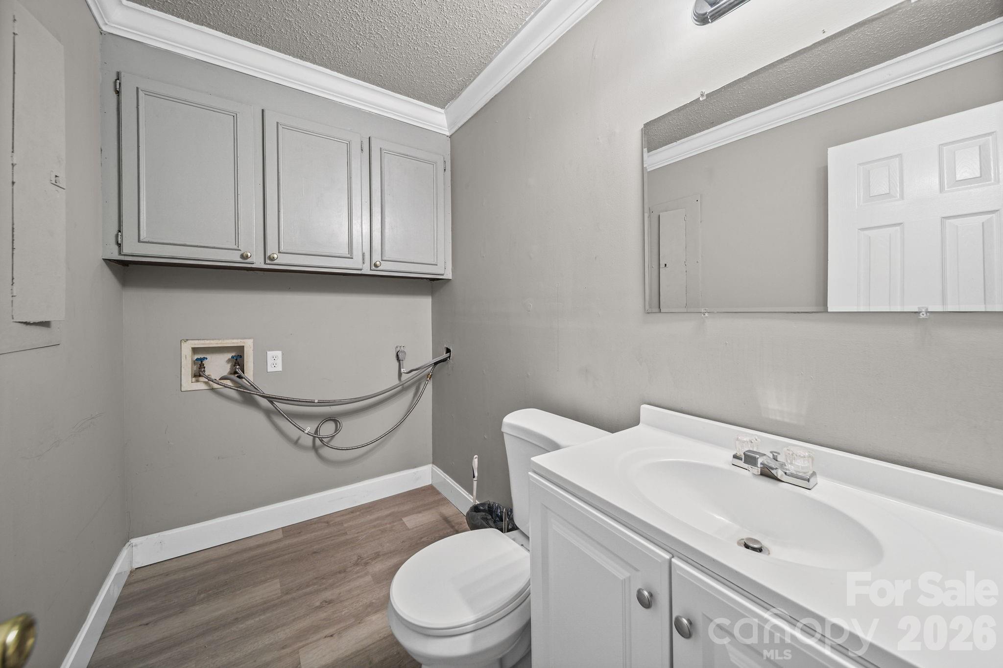 261 Lakeside Drive Property Photo 34