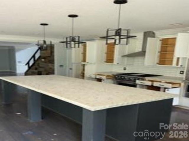 4 Sterling Oaks Drive Property Photo 3