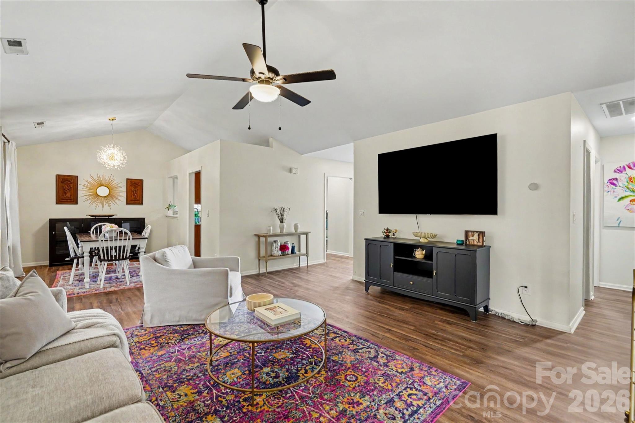 5906 Meadow Hill Drive Property Photo 2