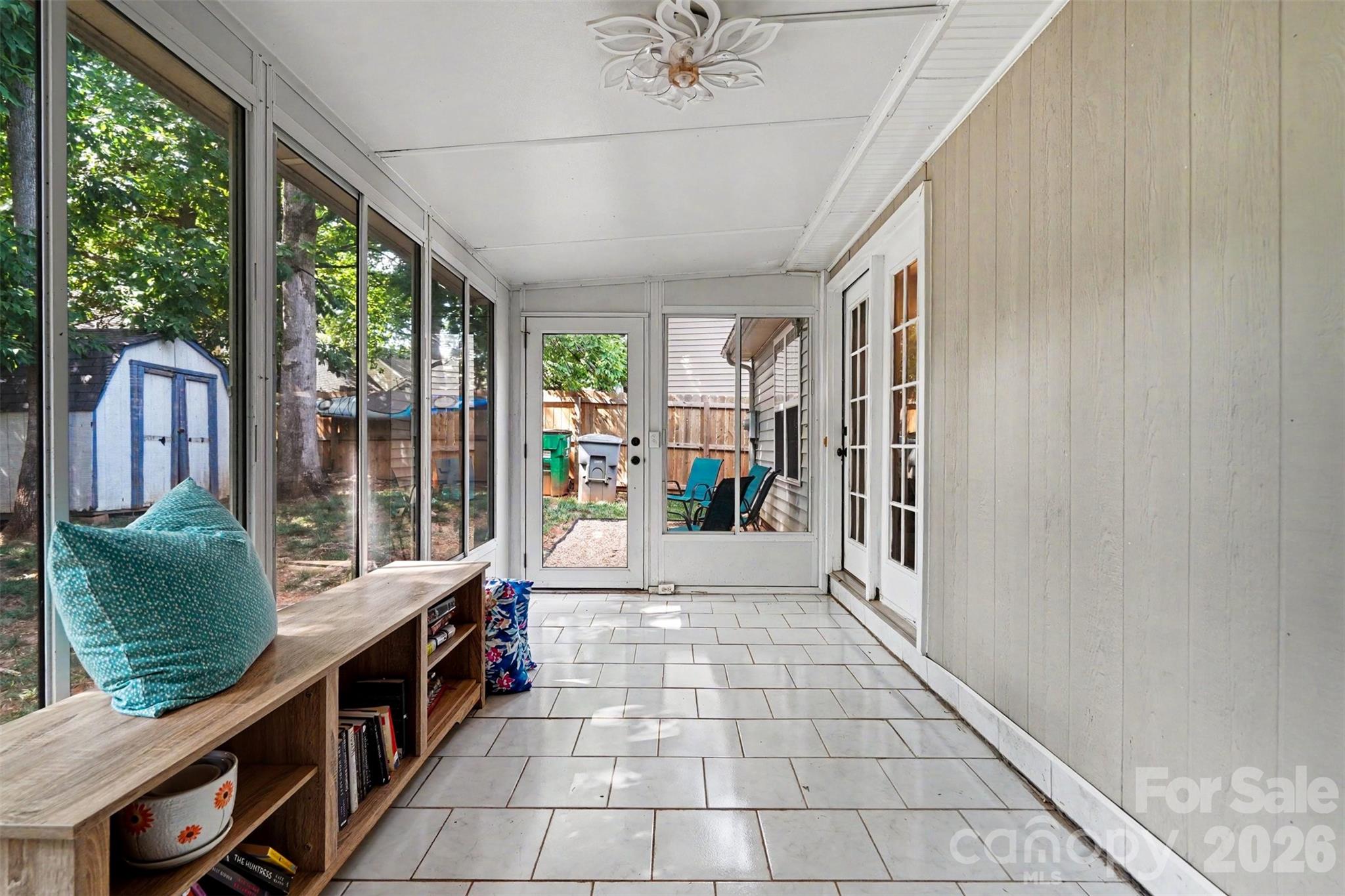 5906 Meadow Hill Drive Property Photo 26
