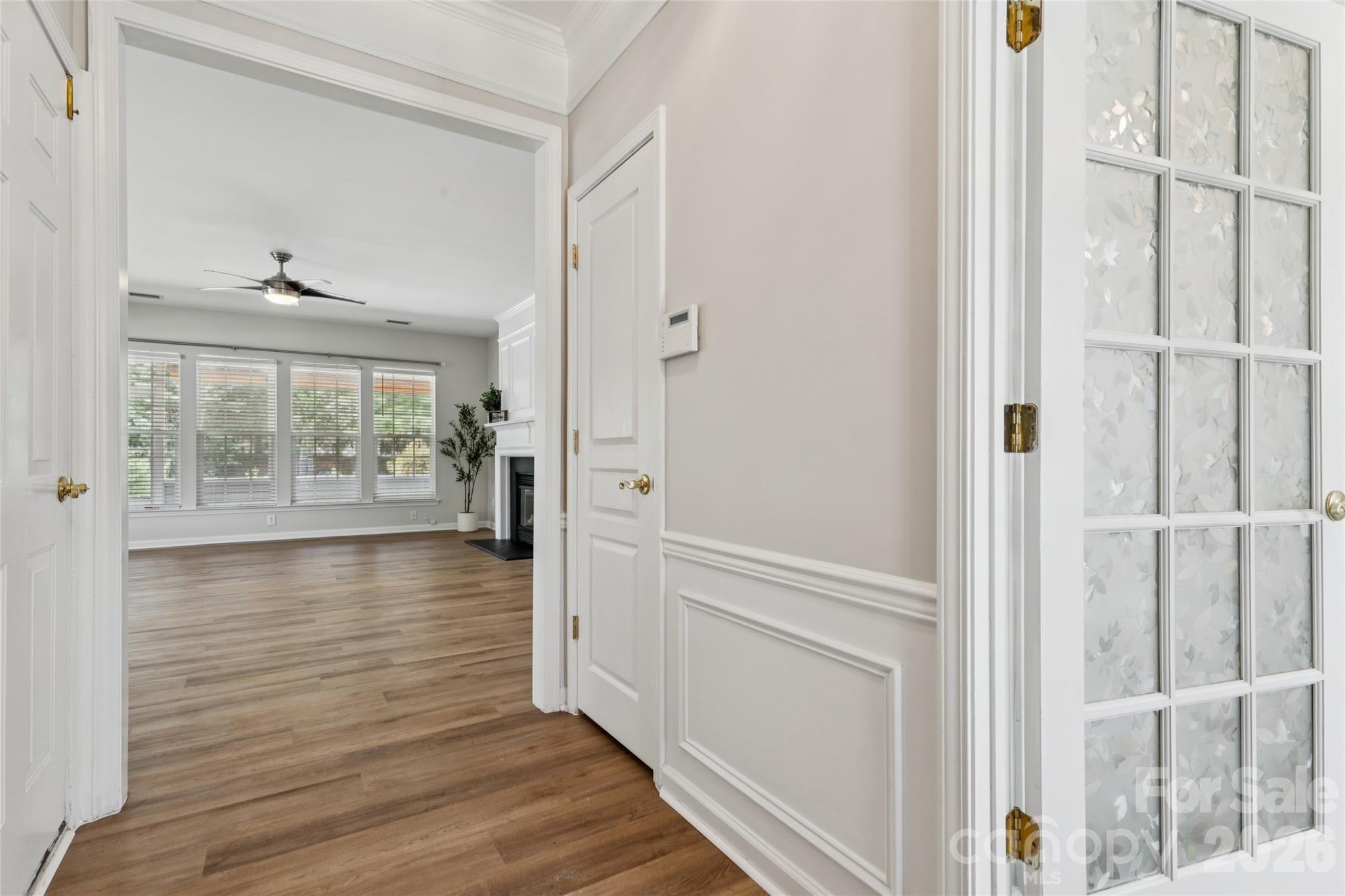 8426 Heron Glen Drive Property Photo 5