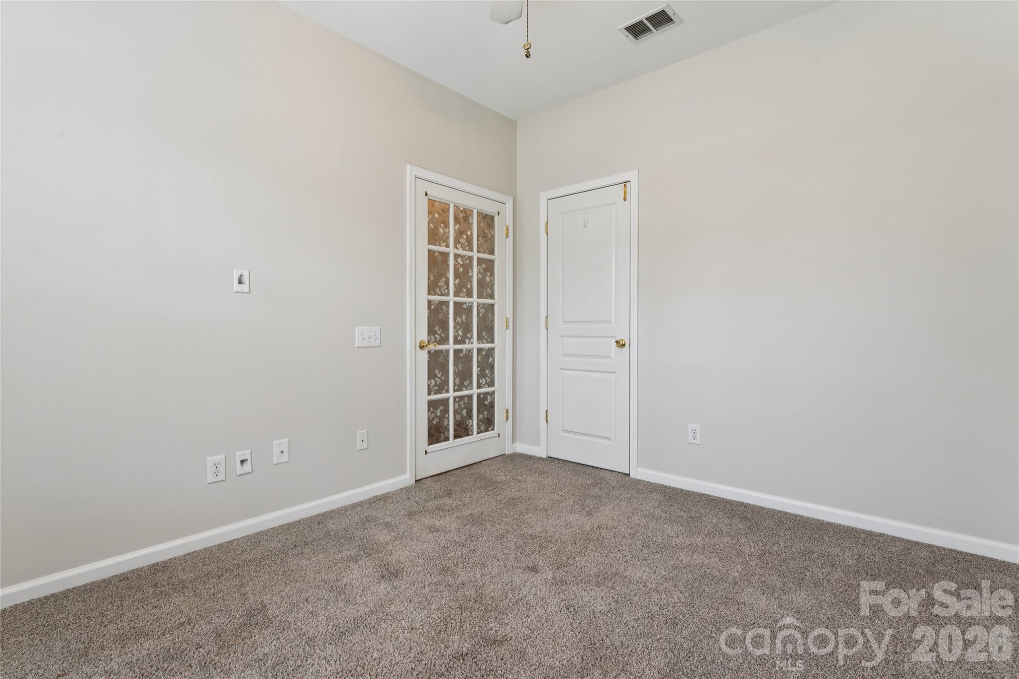 8426 Heron Glen Drive Property Photo 9