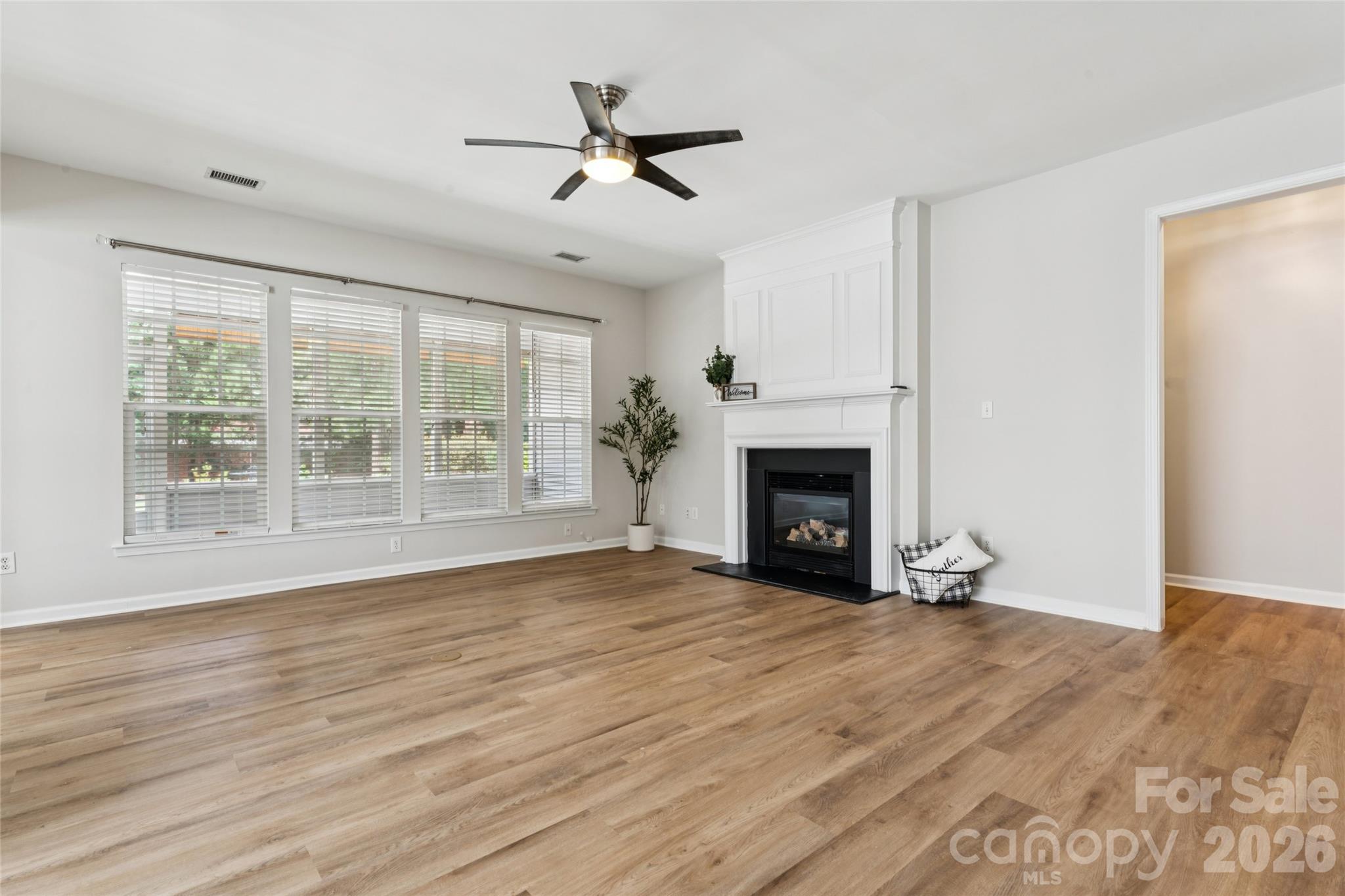 8426 Heron Glen Drive Property Photo 12