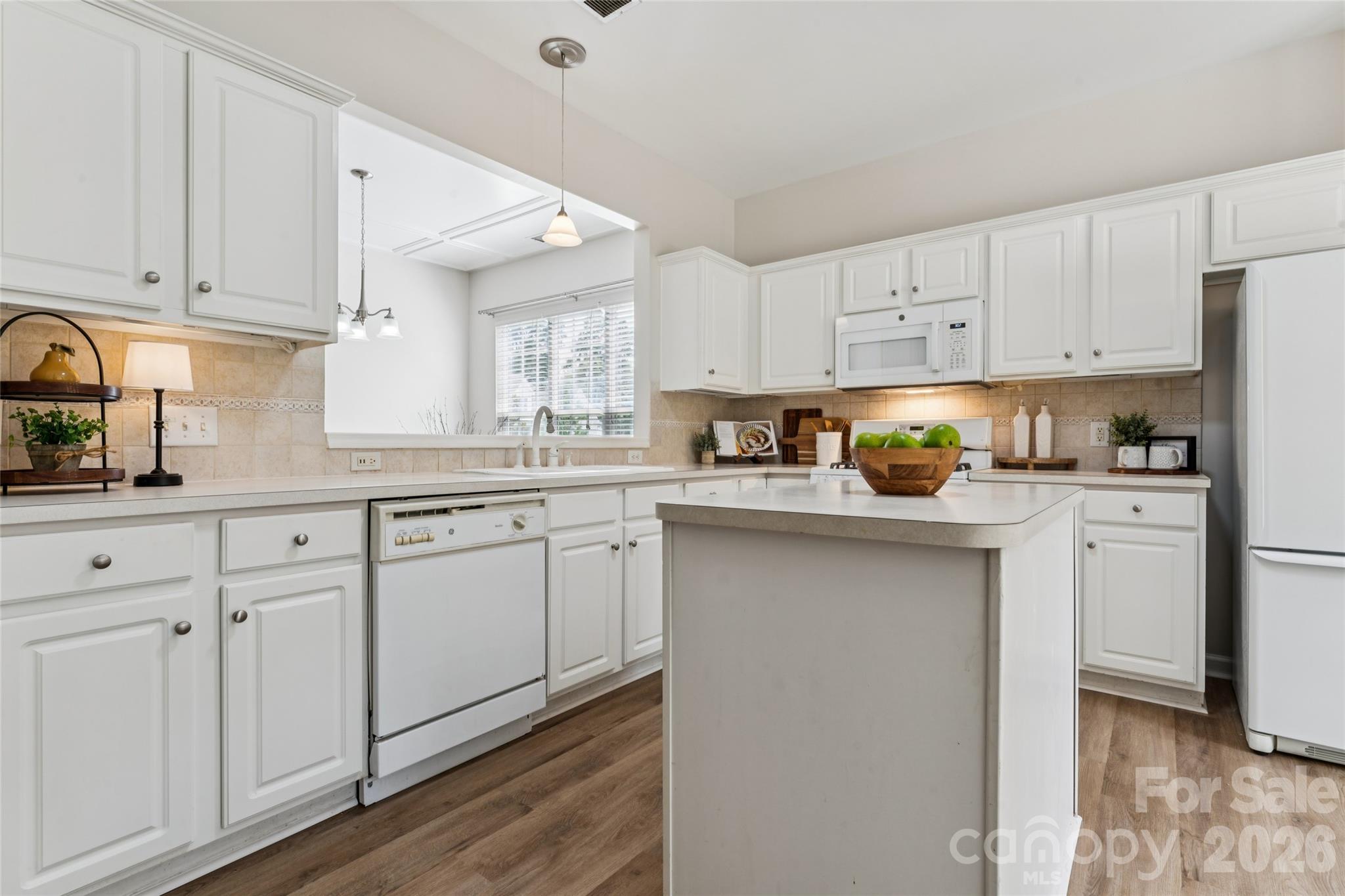 8426 Heron Glen Drive Property Photo 20