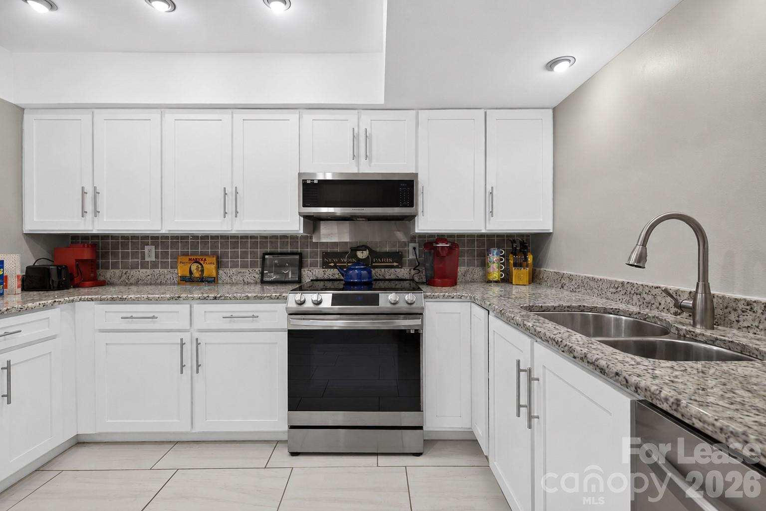 185 Riverview Terrace Property Photo 7