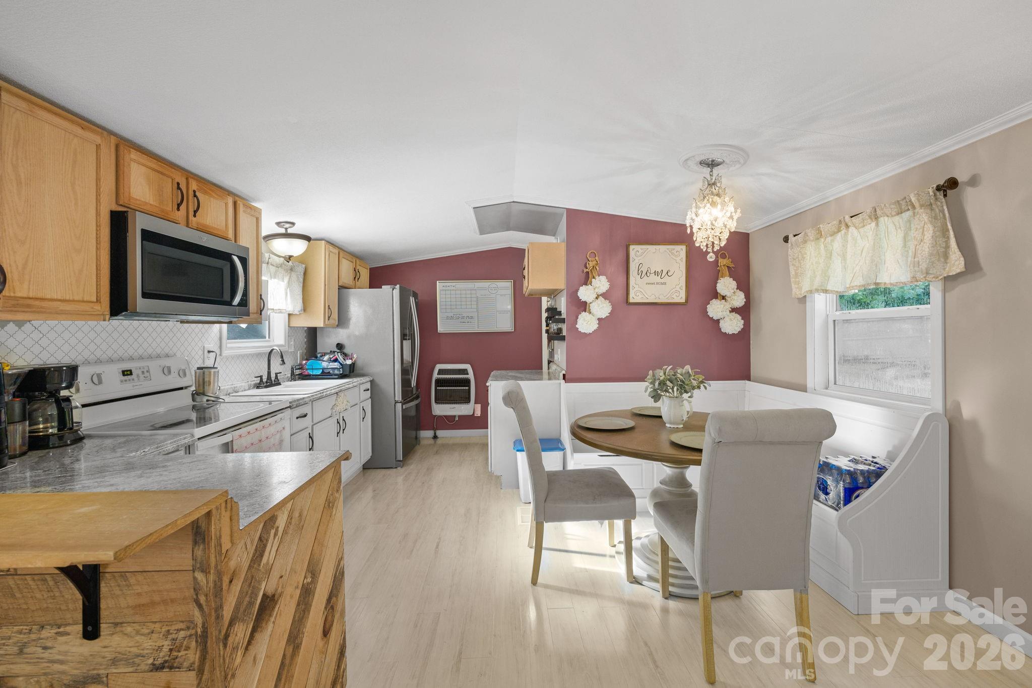 125 Ice Hollow Road Property Photo 8