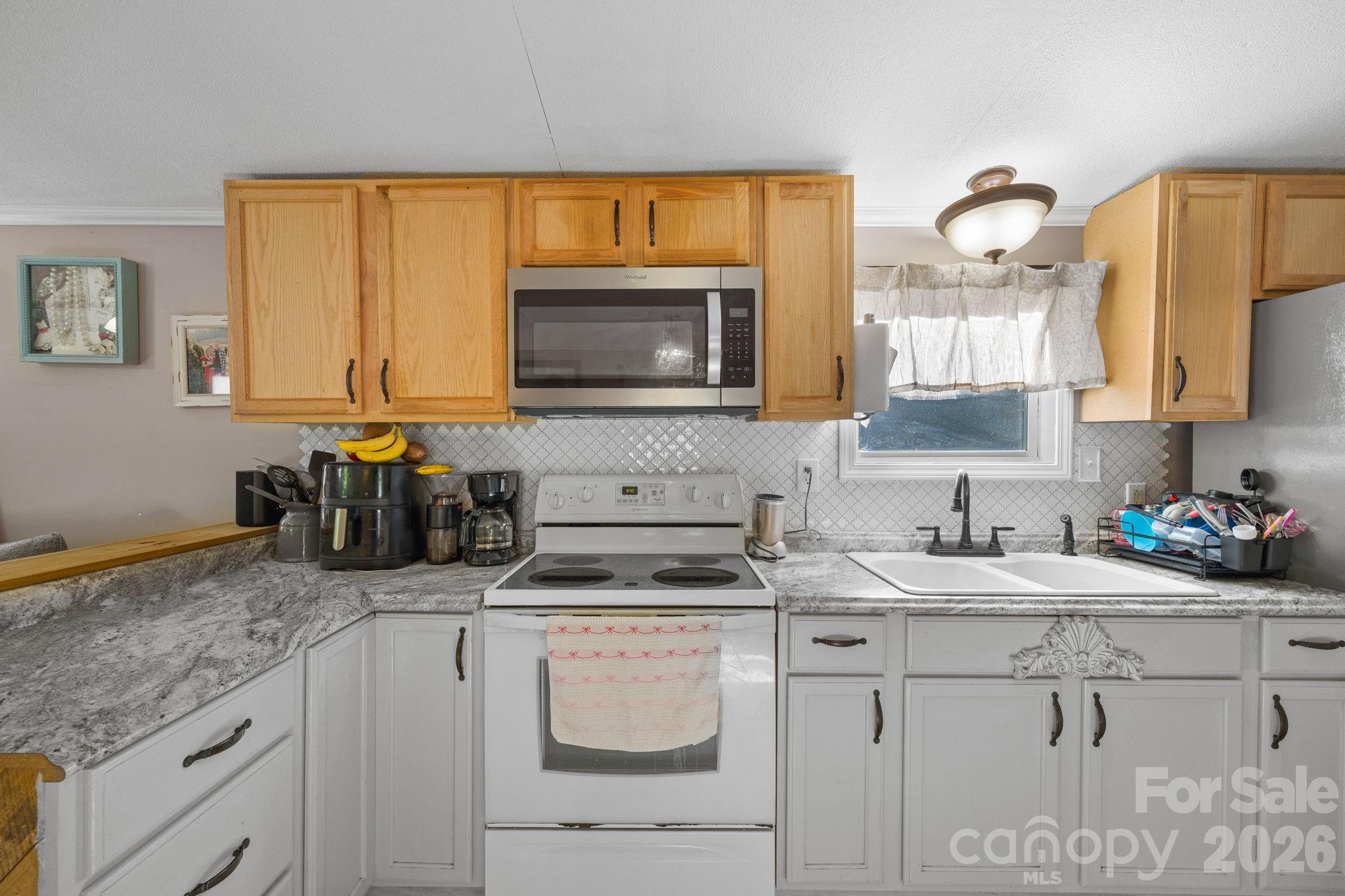 125 Ice Hollow Road Property Photo 9