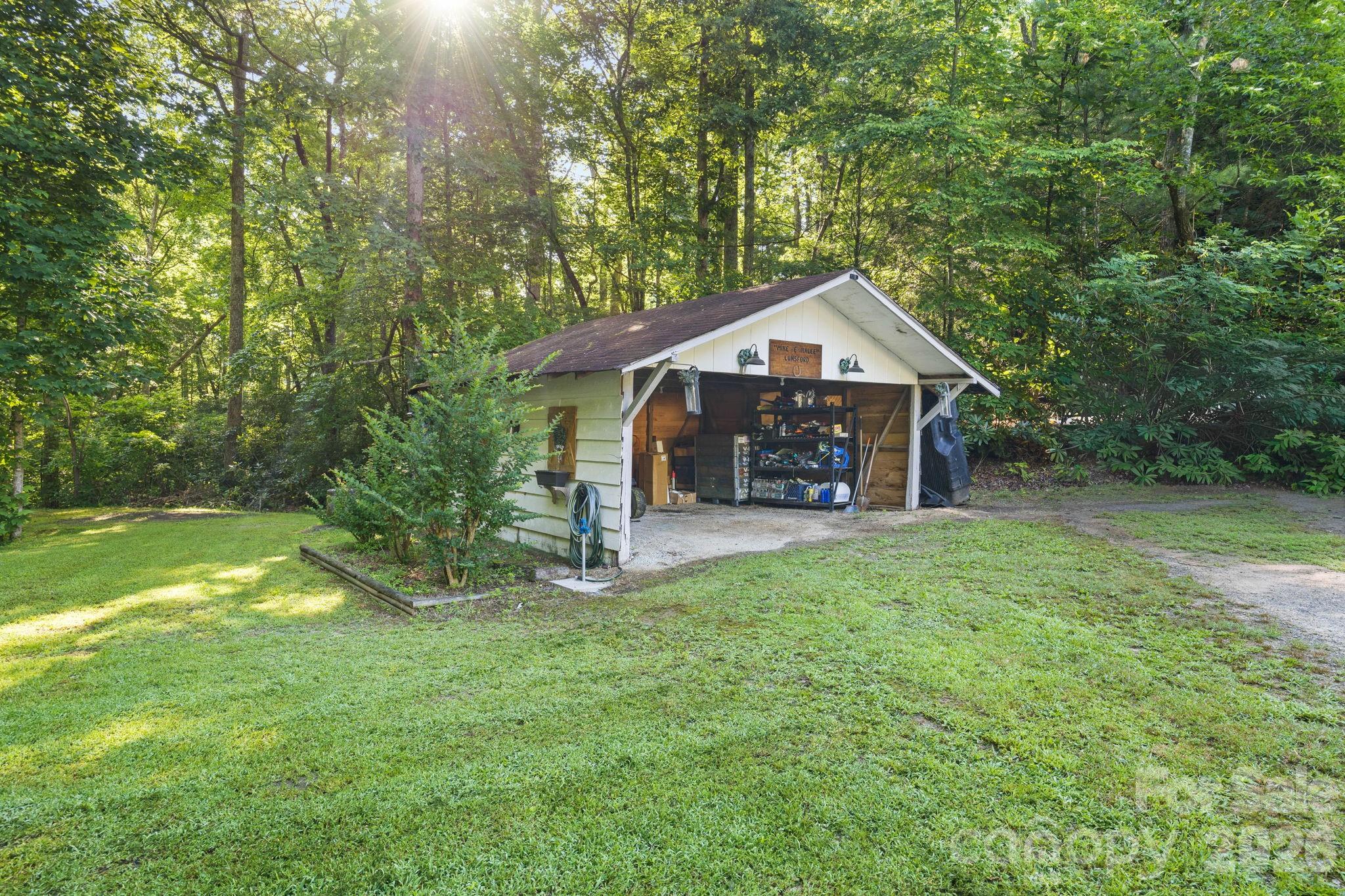 125 Ice Hollow Road Property Photo 31