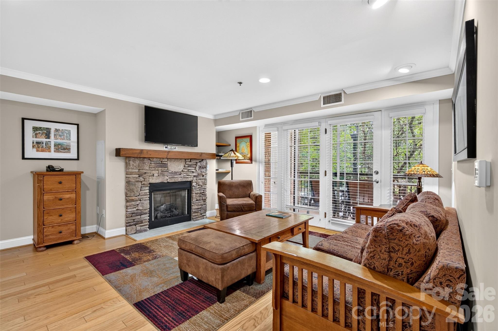 325 Bowling Park Road Property Photo 6