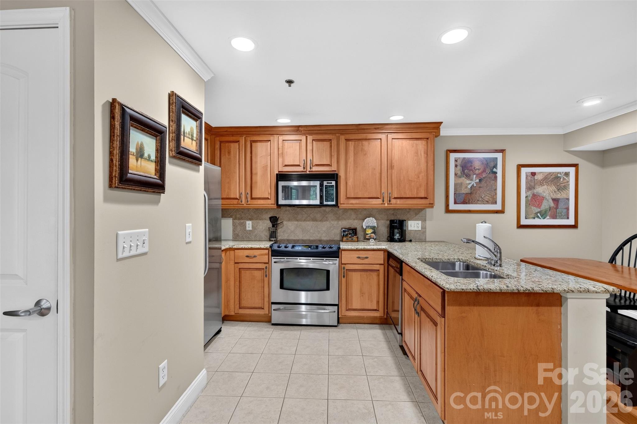 325 Bowling Park Road Property Photo 13