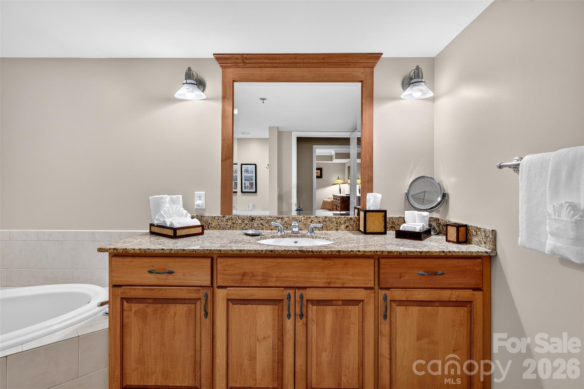 325 Bowling Park Road Property Photo 17