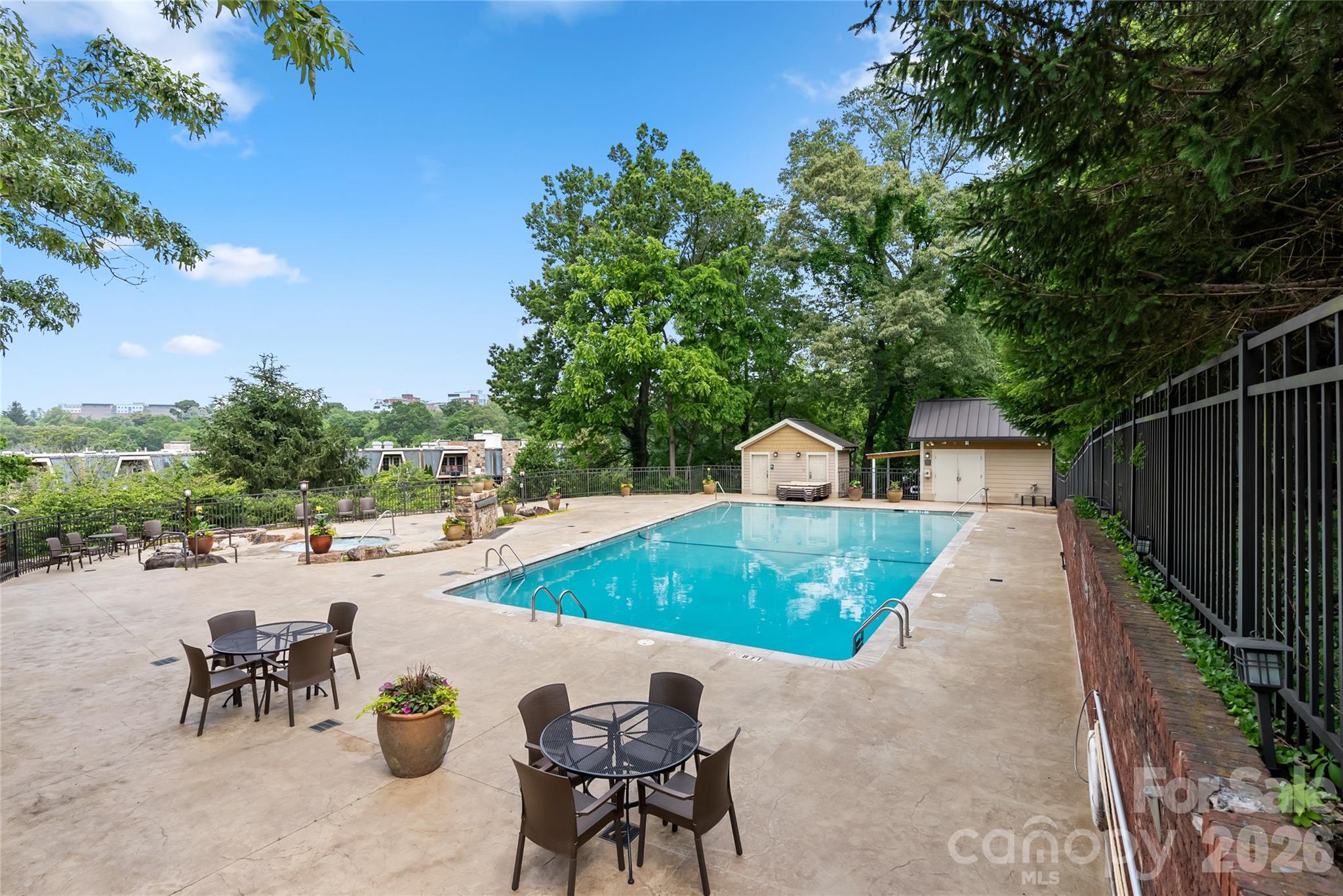 325 Bowling Park Road Property Photo 22