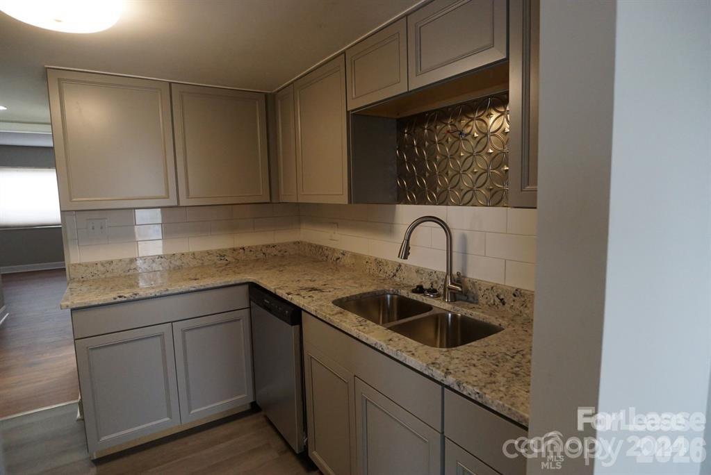 1050 21st Avenue 70 Property Photo 7