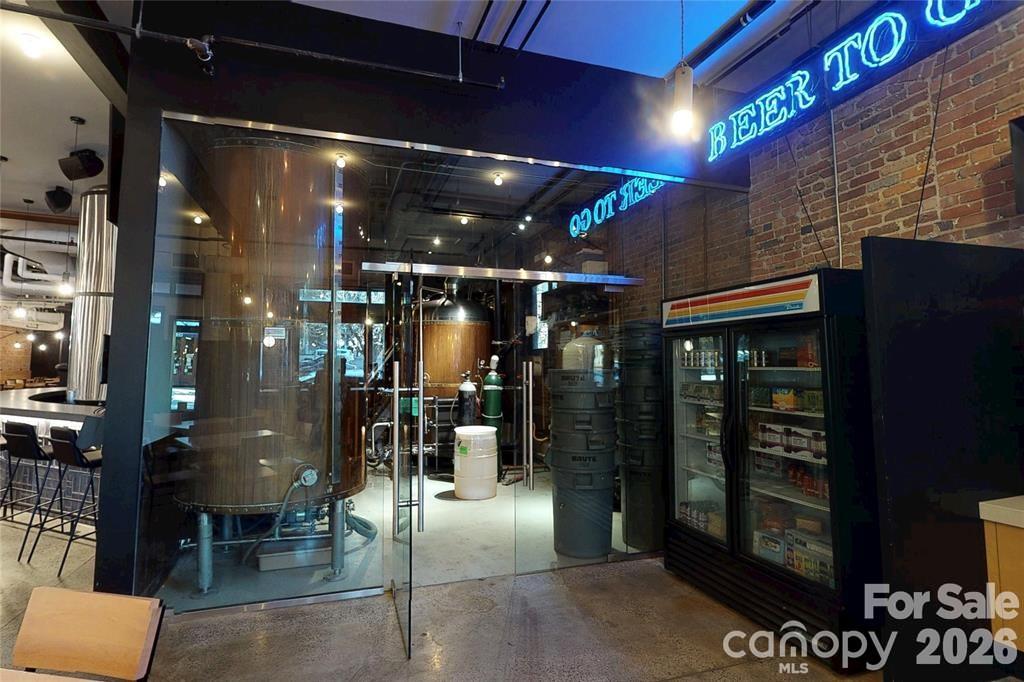 39 Lexington Avenue Property Photo 6