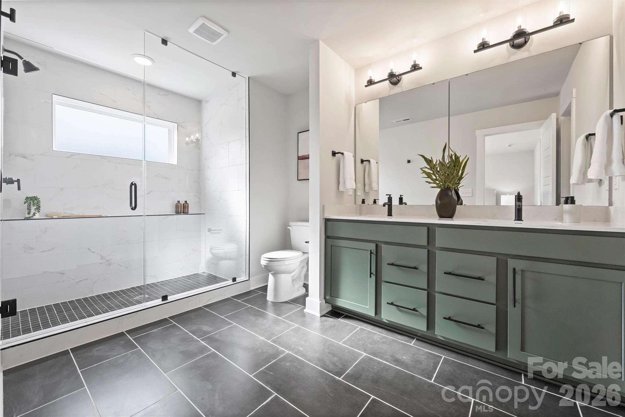 8031 Sansom Drive Property Photo 11