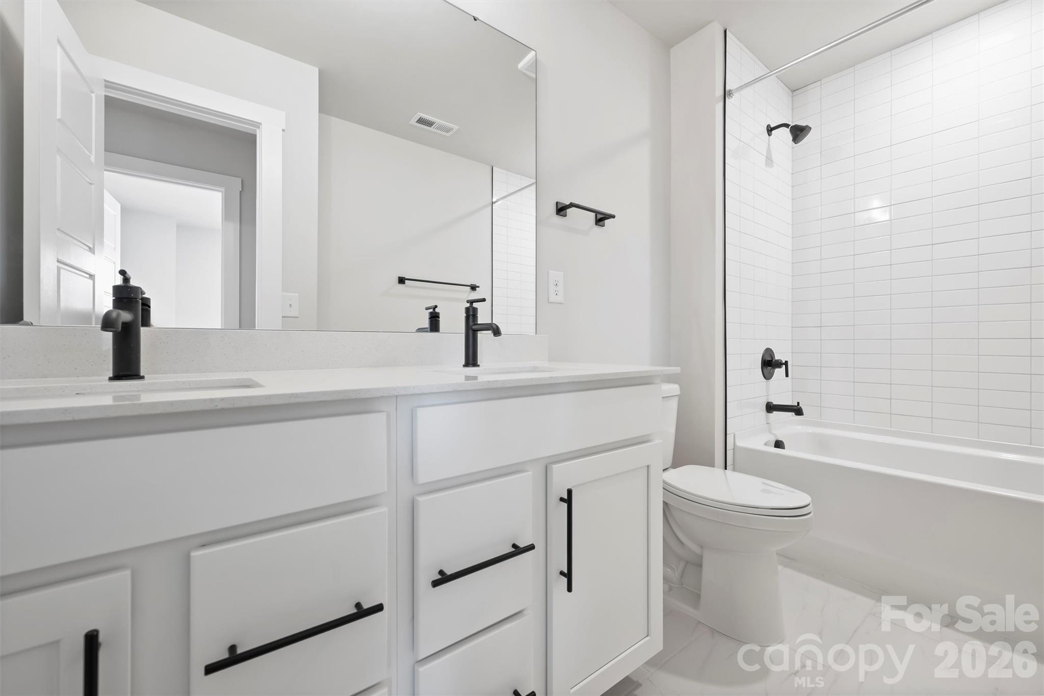 8031 Sansom Drive Property Photo 13